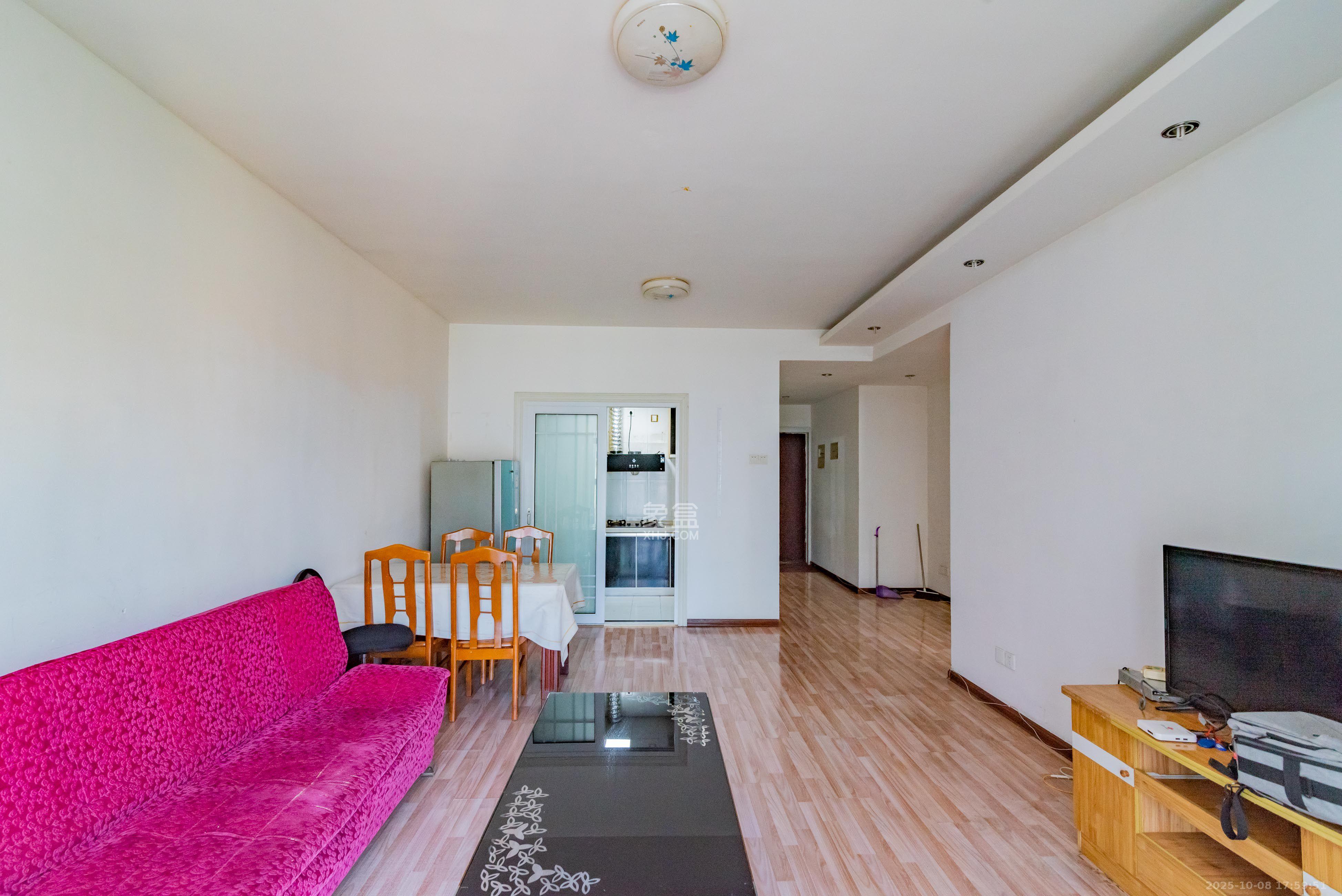 天健芙蓉盛世一期 1室2厅1卫 2800.0元/月 天健芙蓉盛世一期 1室2厅1卫 2800.0元/月室内图