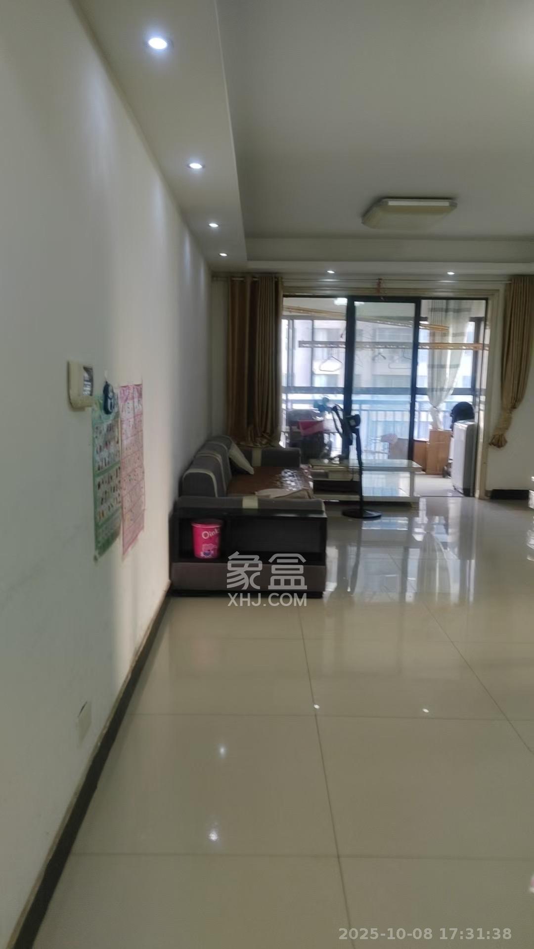 莱茵城  2室1厅1卫    1800.0元/月 莱茵城  2室1厅1卫    1800.0元/月室内图