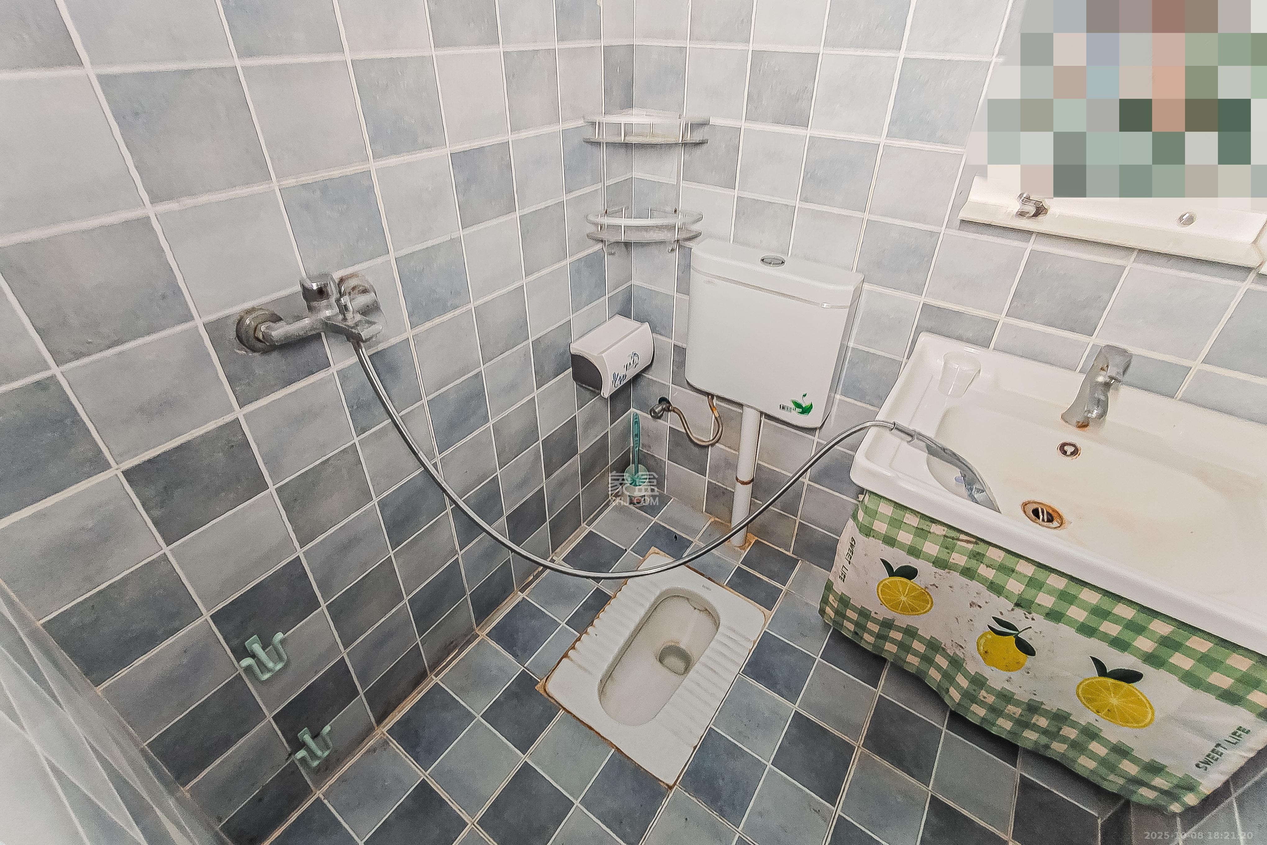 荣悦台  1室1厅1卫    41.0万卫生间