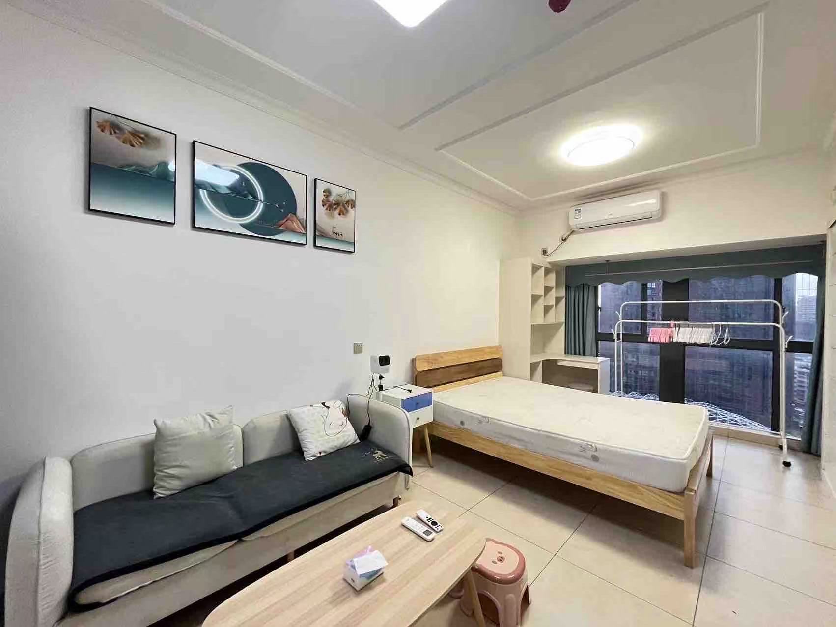 金钟大雁城  1室1厅1卫    1600.0元/月室内图