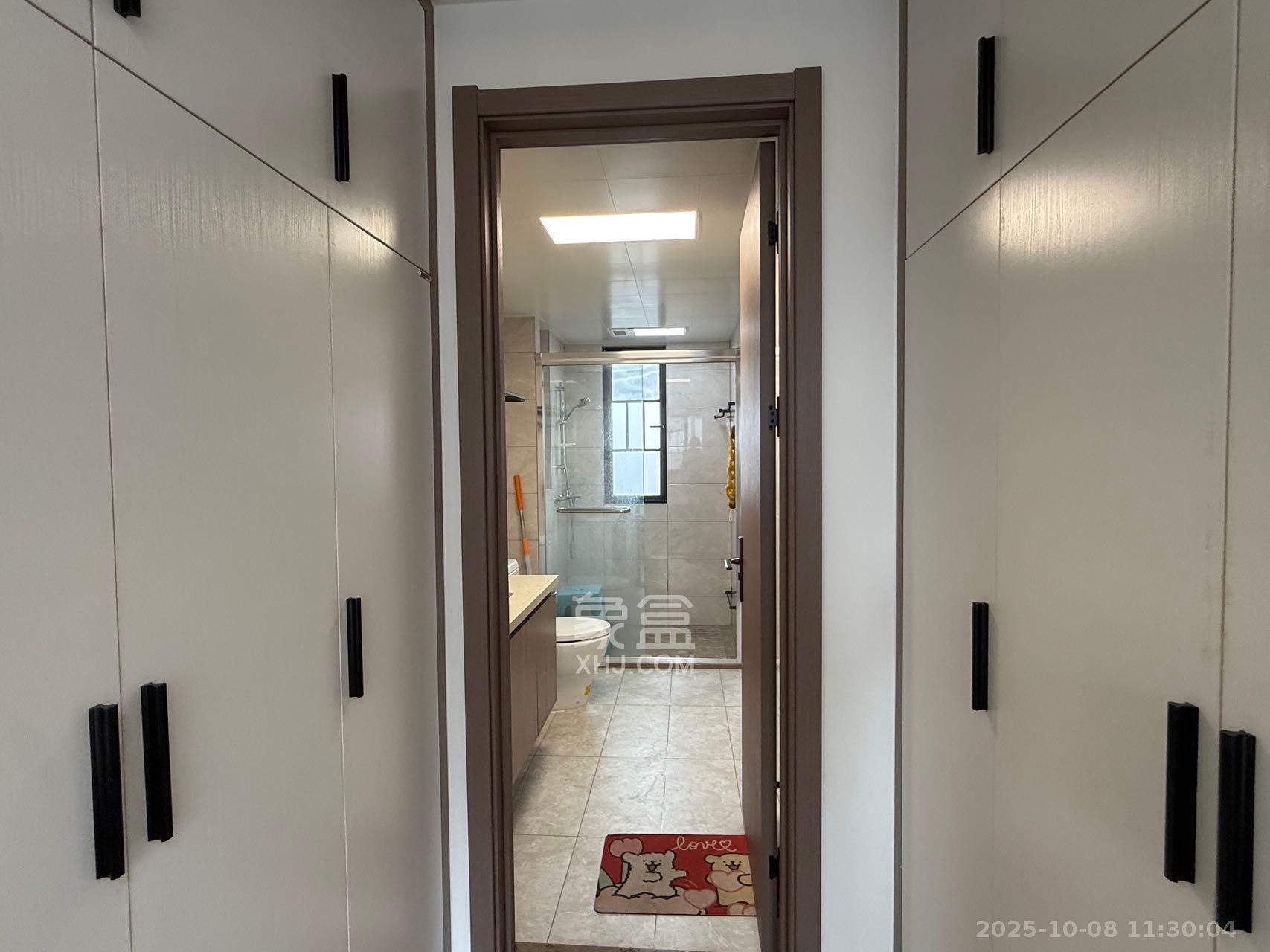 金富湘江悦城  4室2厅2卫    3300.0元/月 金富湘江悦城  4室2厅2卫    3300.0元/月室内图