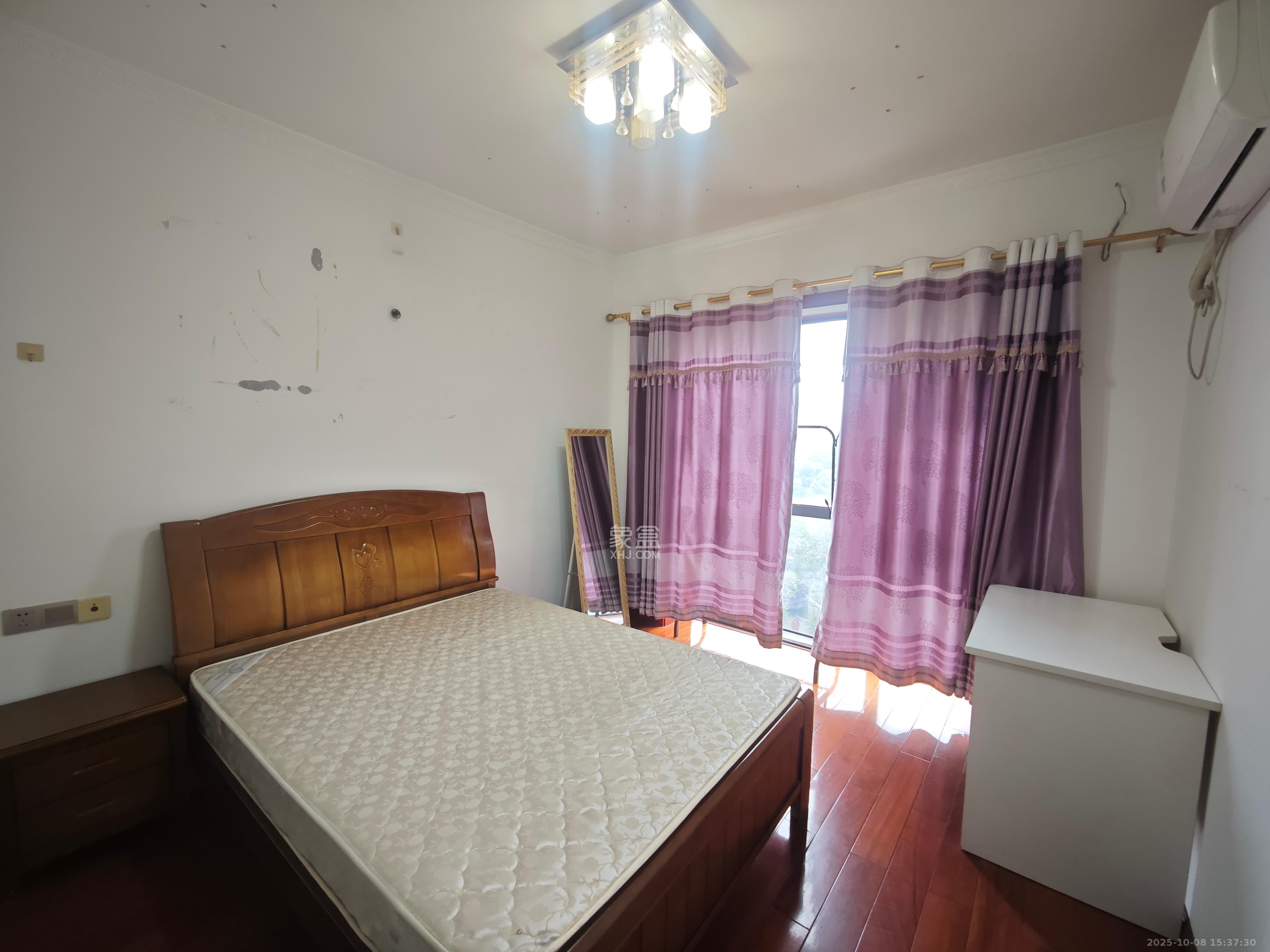 达美D6区  3室2厅1卫    2700.0元/月室内图