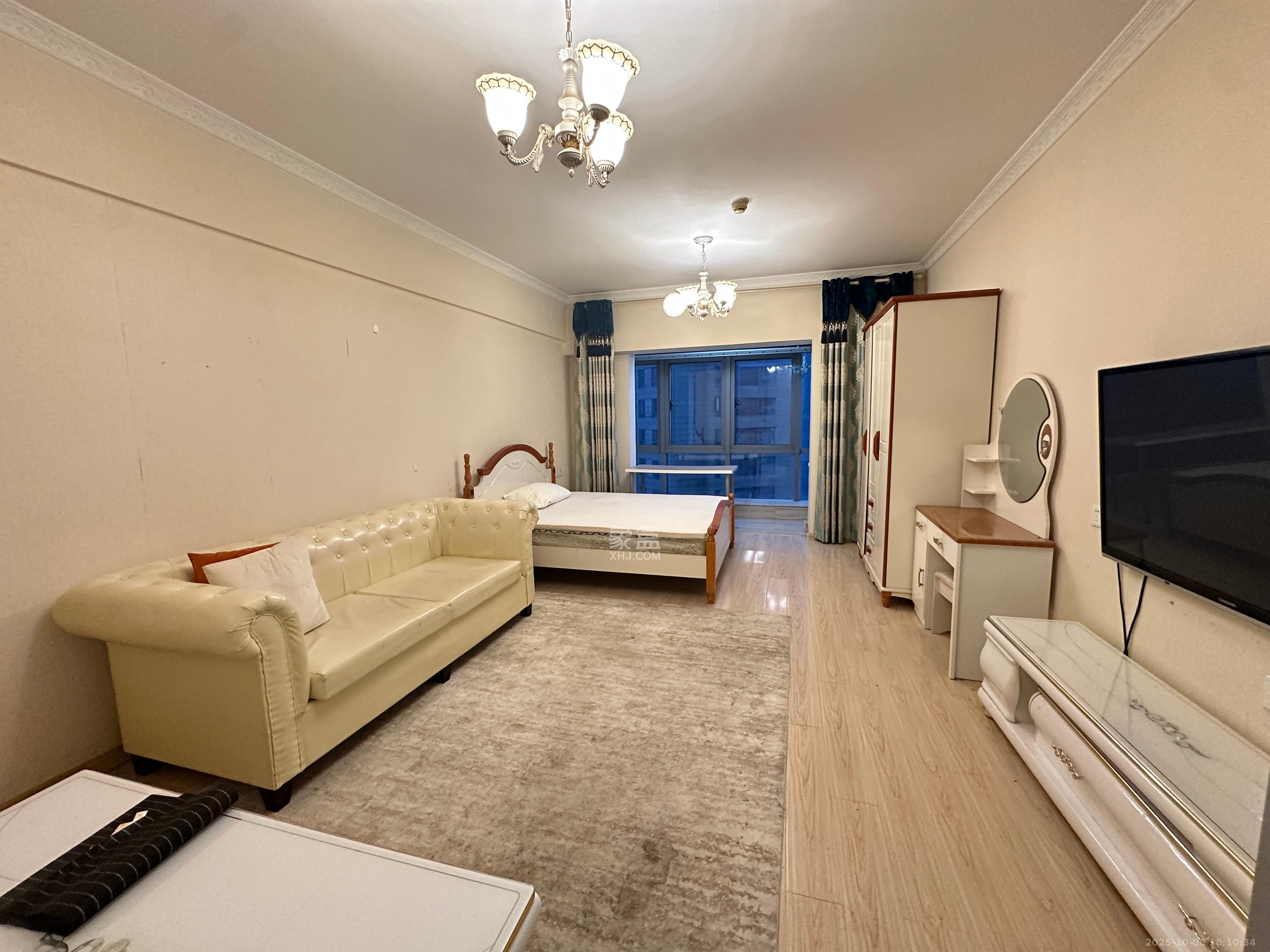 保利国际广场 1室1厅1卫 1900.0元/月 保利国际广场 1室1厅1卫 1900.0元/月室内图