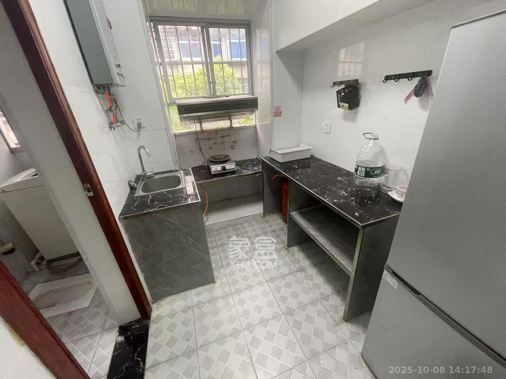 向韶村  1室1厅1卫    1500.0元/月 向韶村  1室1厅1卫    1500.0元/月室内图