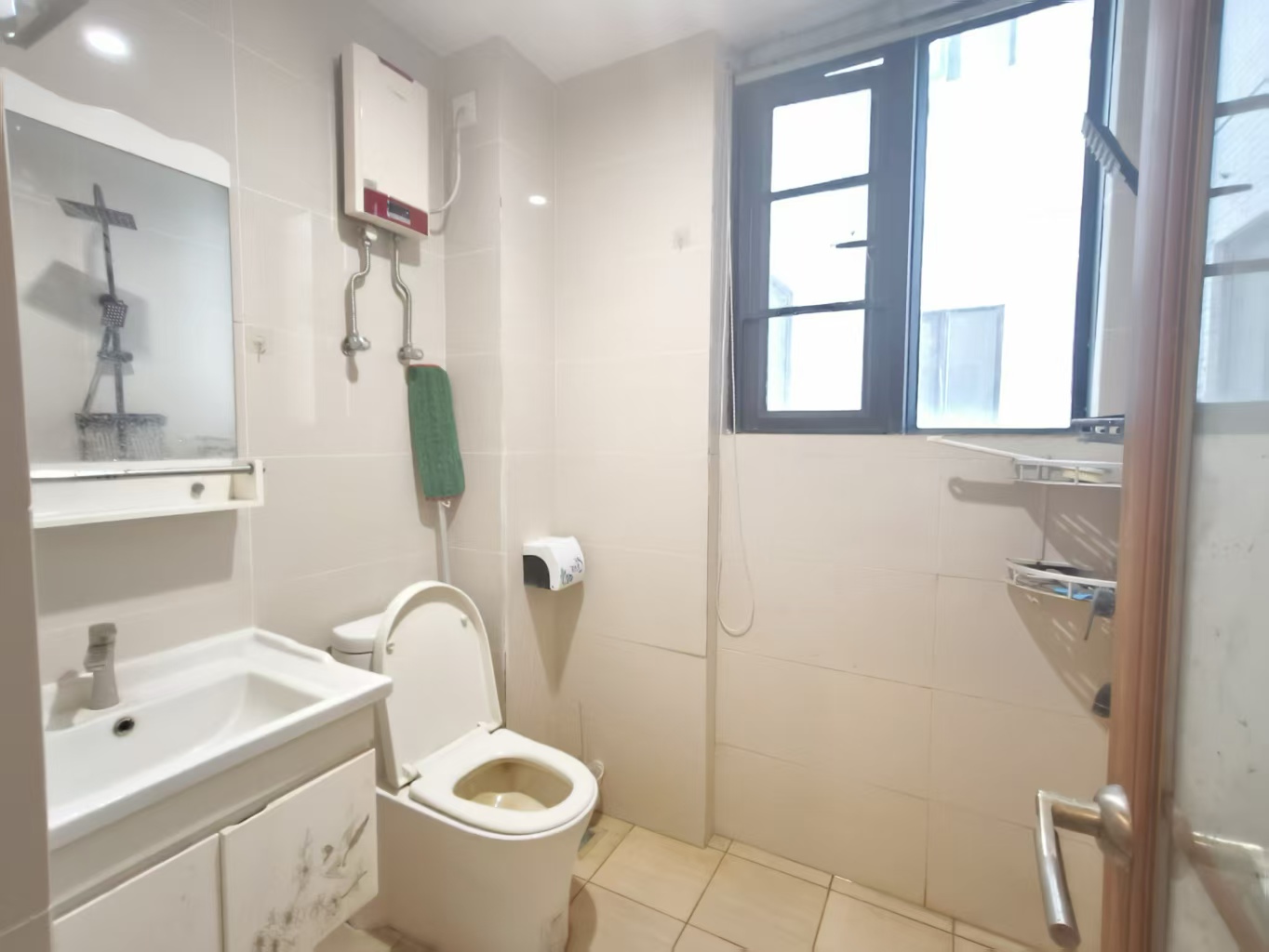 福隆广场  1室1厅1卫    1800.0元/月室内图