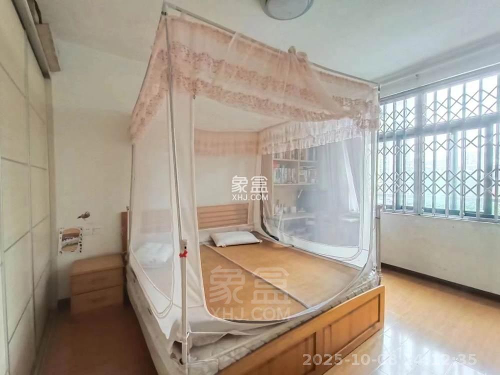 嘉盛华府 3室2厅2卫 1300.0元/月 嘉盛华府 3室2厅2卫 1300.0元/月室内图