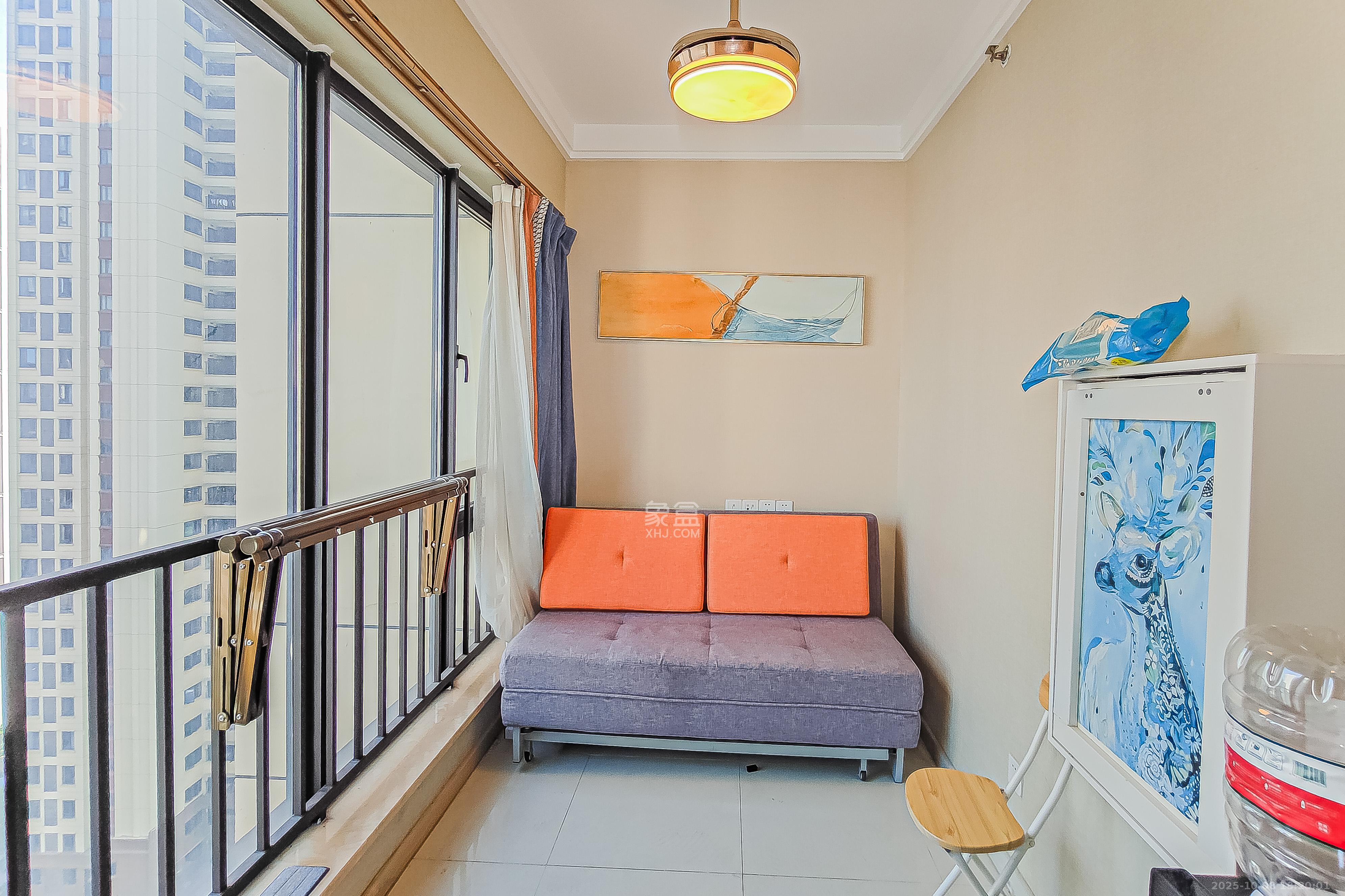 君合天玺 1室1厅1卫 32.0万 君合天玺 1室1厅1卫 32.0万客厅