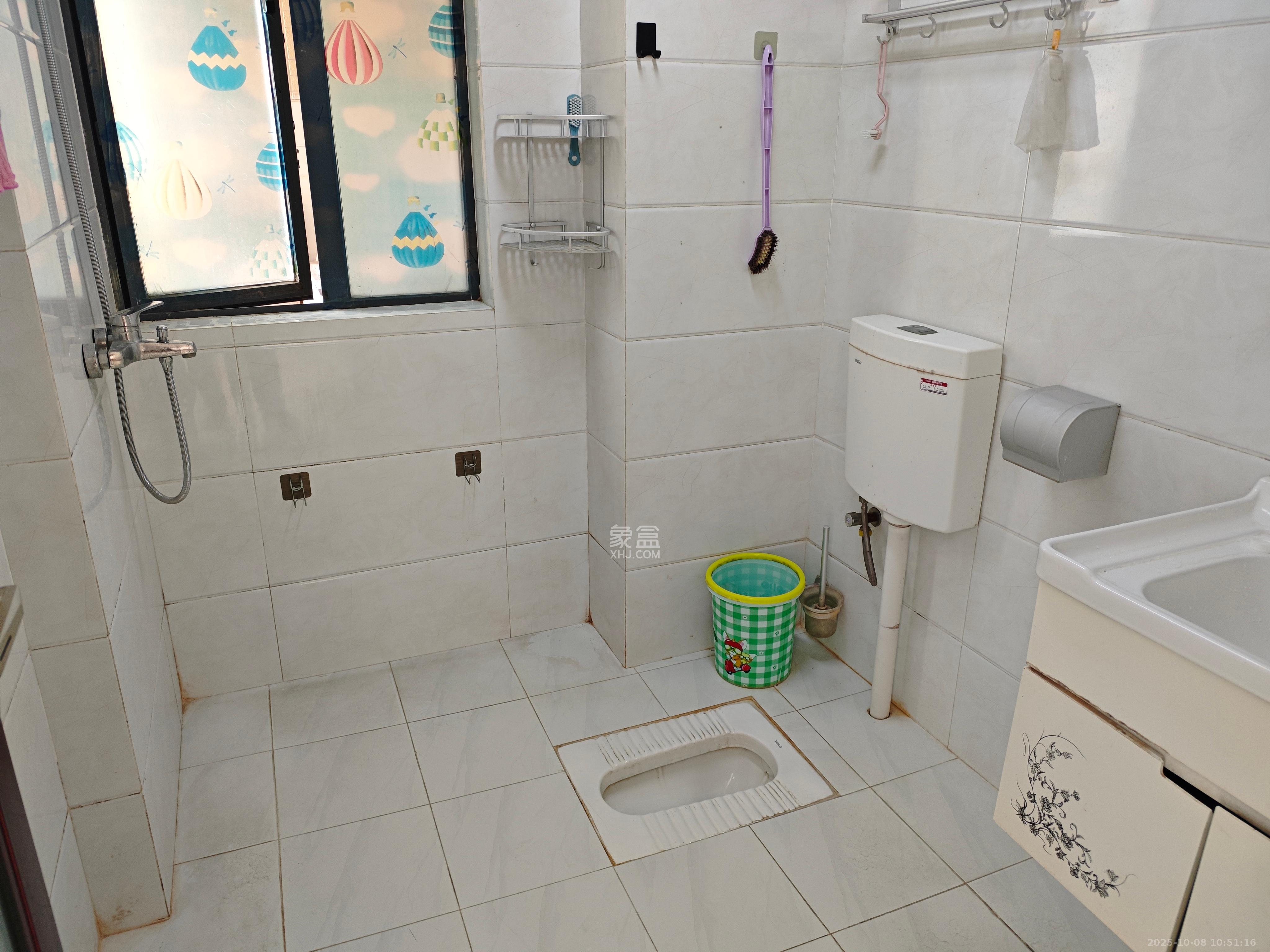 盛世耀凯  2室2厅1卫    1800.0元/月室内图