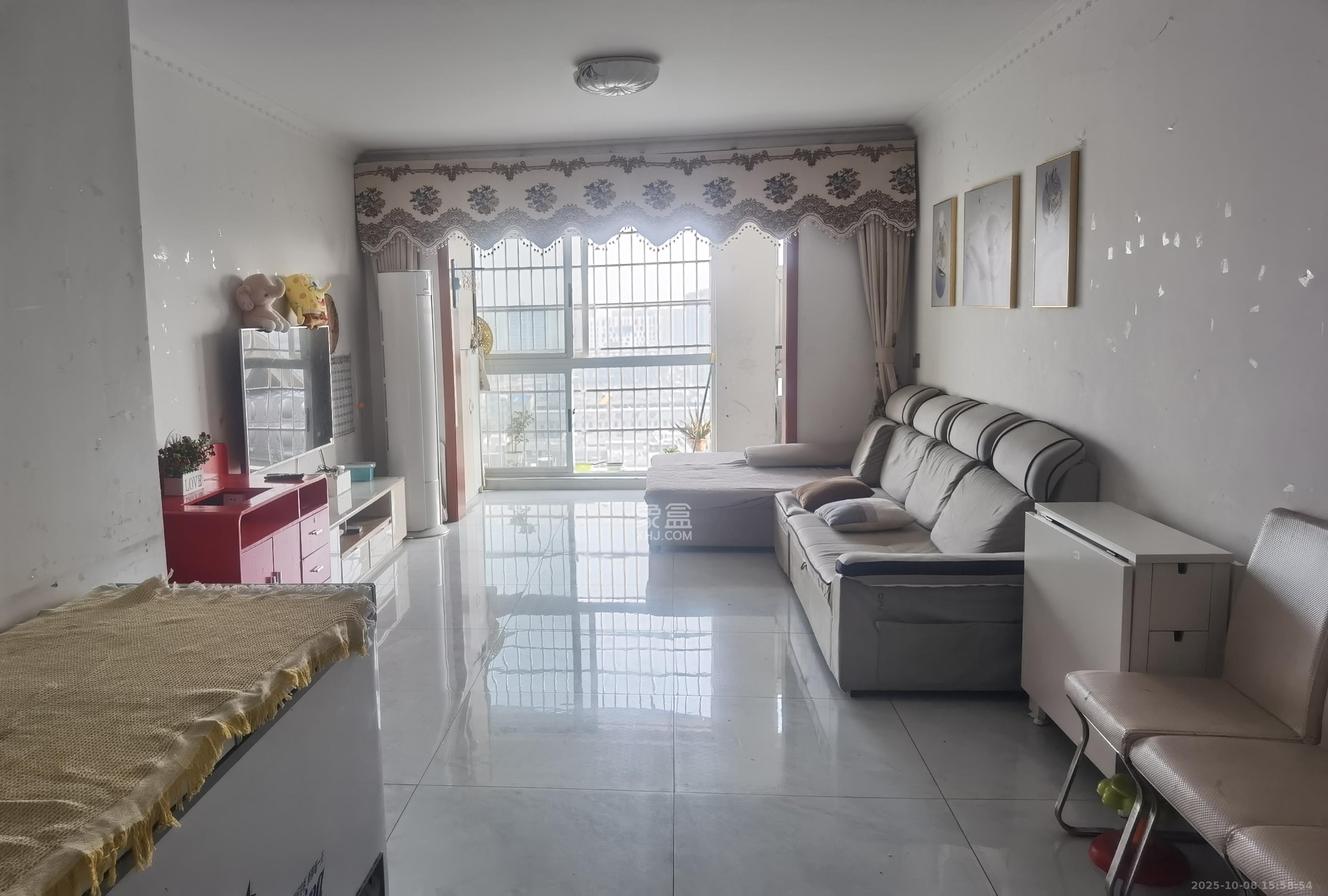 嘉华城（一期）  2室2厅1卫    2000.0元/月