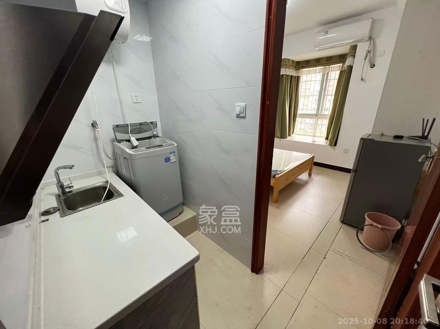 和馨园 1室0厅0卫 1100.0元/月 和馨园 1室0厅0卫 1100.0元/月室内图