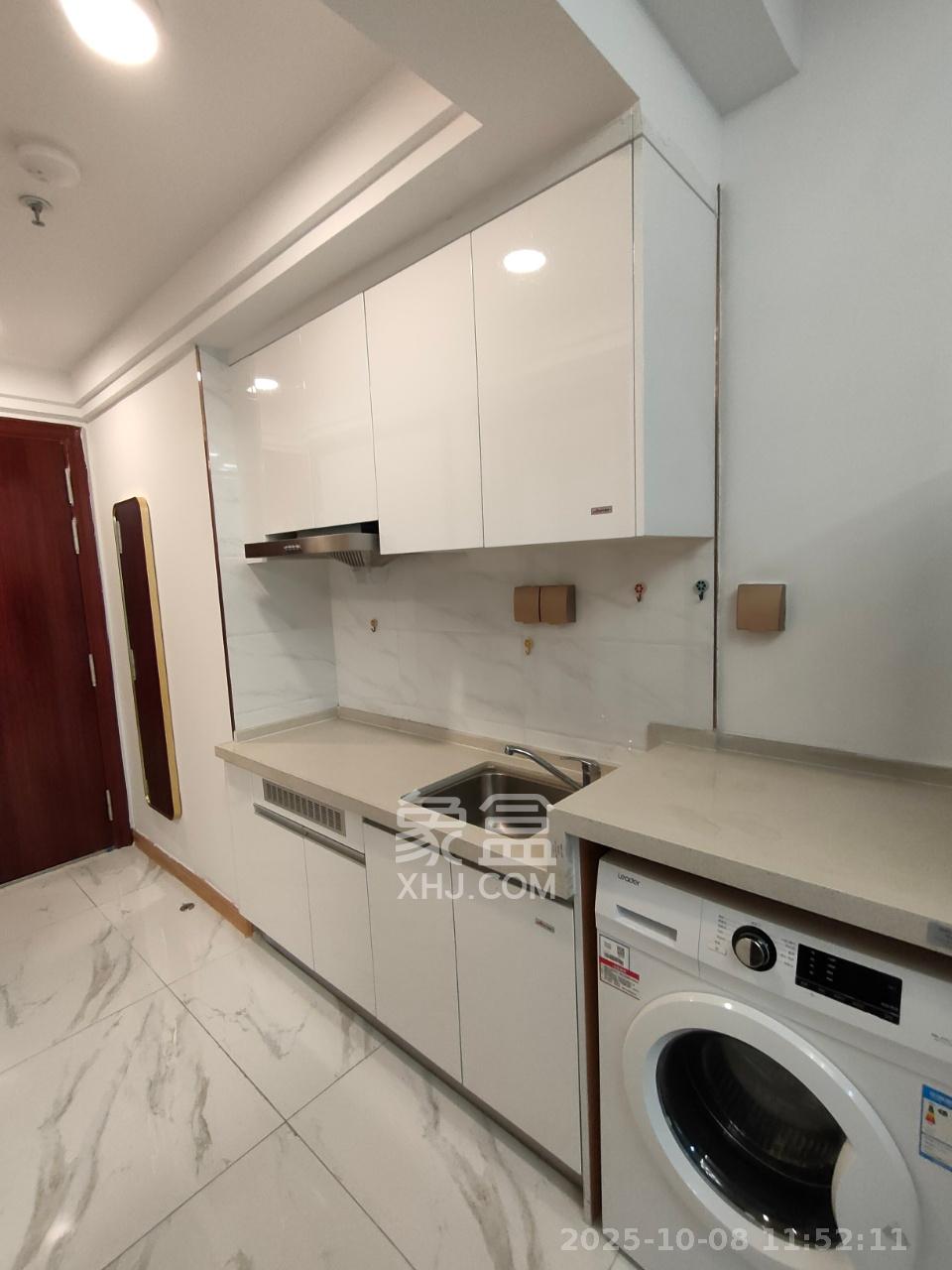 碧桂园城市之光  1室0厅0卫    1600.0元/月 碧桂园城市之光  1室0厅0卫    1600.0元/月室内图