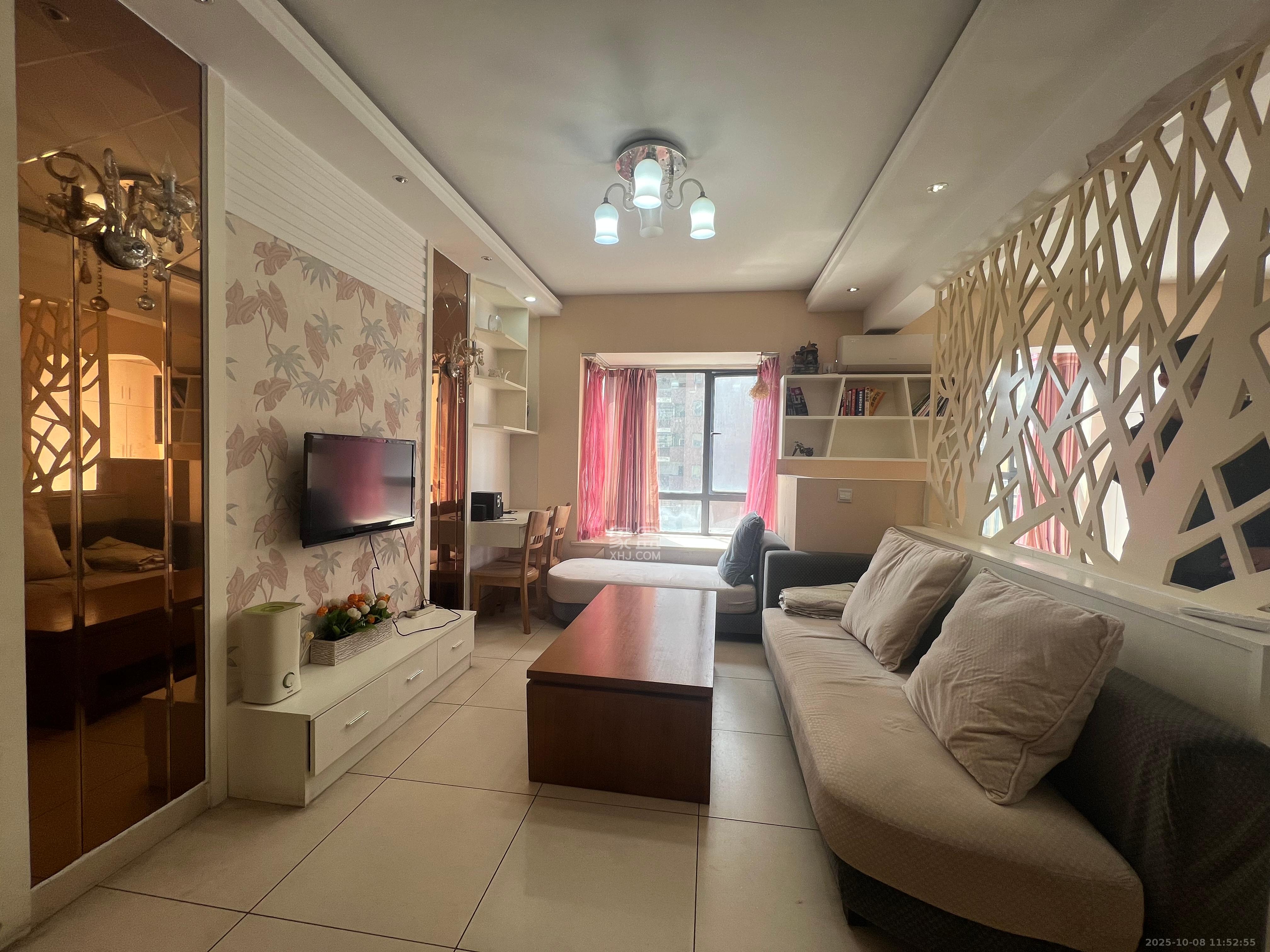 中国铁建国际城一期 1室1厅1卫 1400.0元/月 中国铁建国际城一期 1室1厅1卫 1400.0元/月室内图