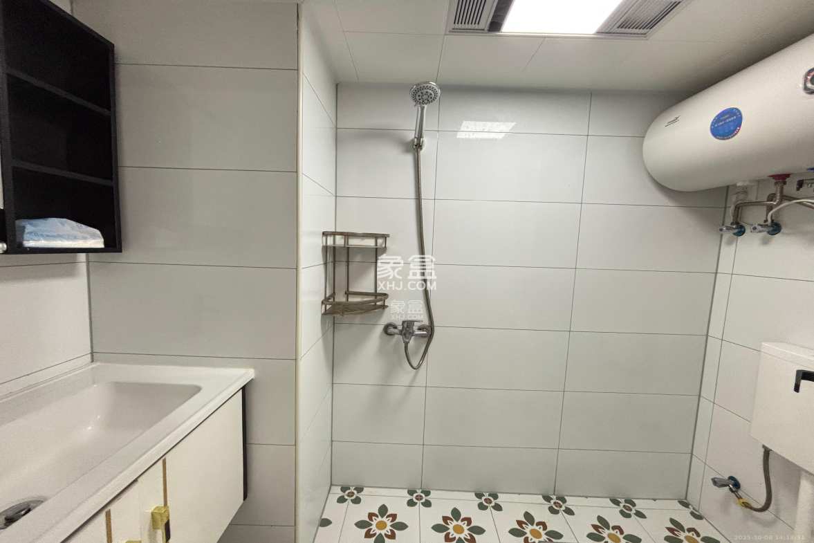 梅溪悦章 2室1厅1卫 2400.0元/月 梅溪悦章 2室1厅1卫 2400.0元/月室内图