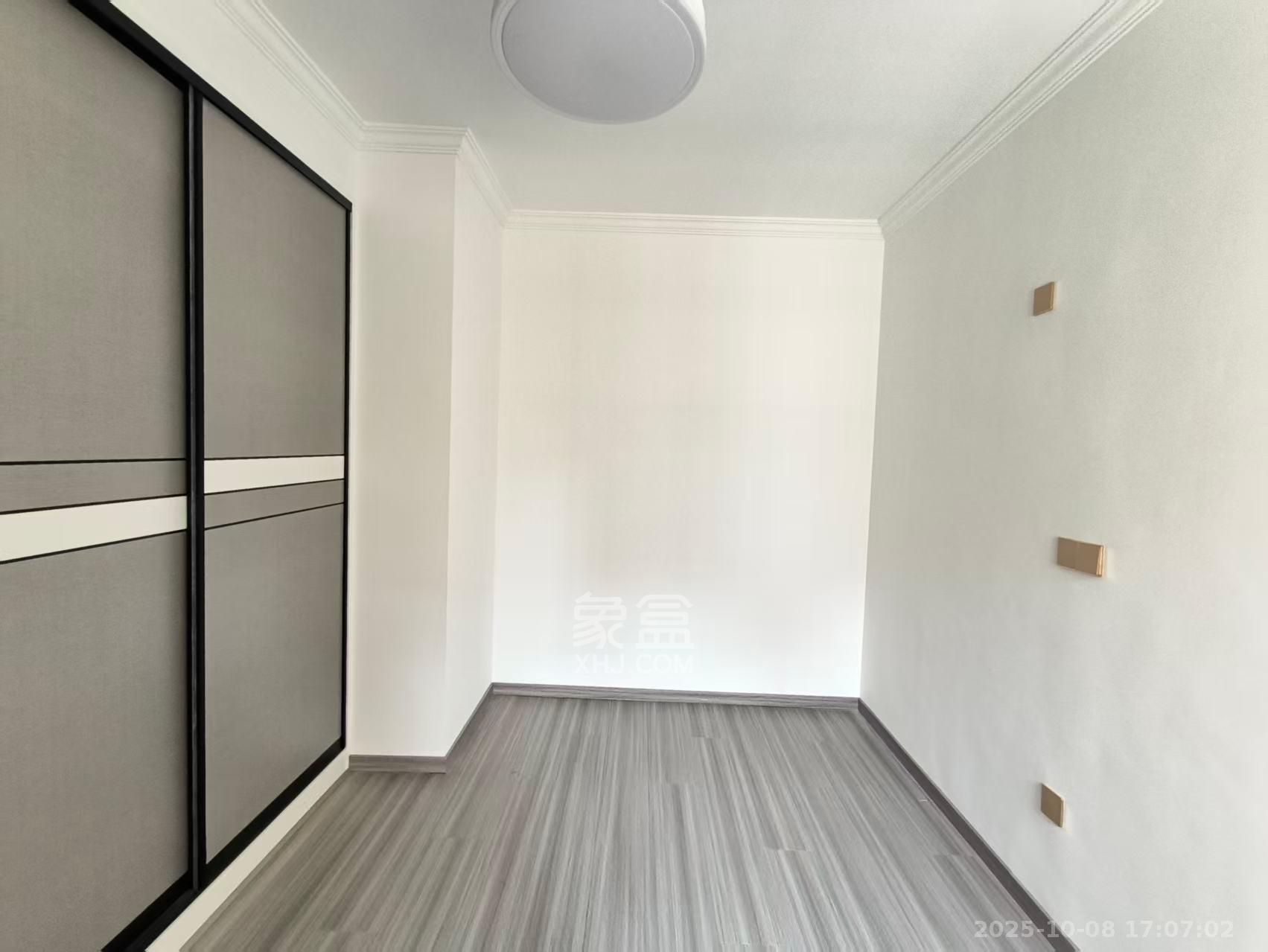 九华新都汇 2室2厅1卫 1400.0元/月 九华新都汇 2室2厅1卫 1400.0元/月室内图