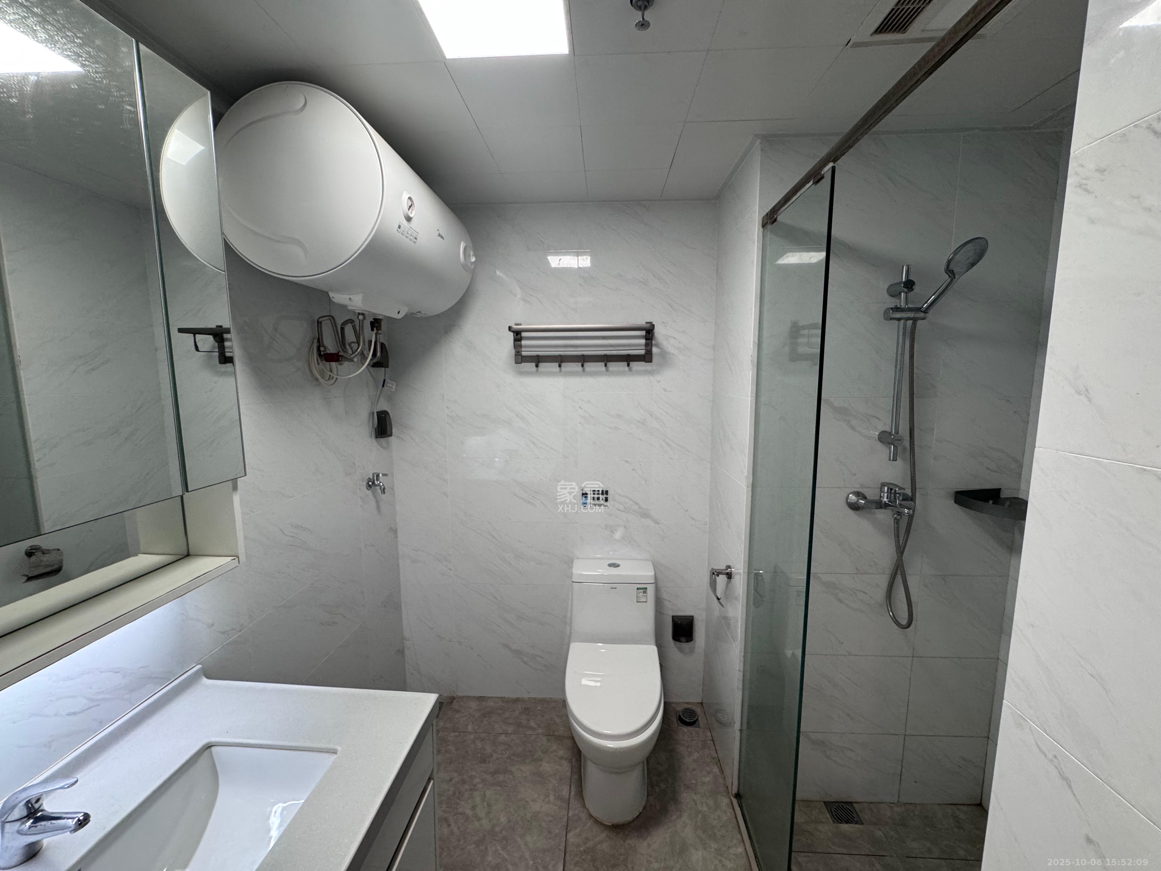 梅溪华府(新城金茂梦想华府)  1室1厅1卫    1500.0元/月 梅溪华府(新城金茂梦想华府)  1室1厅1卫    1500.0元/月室内图