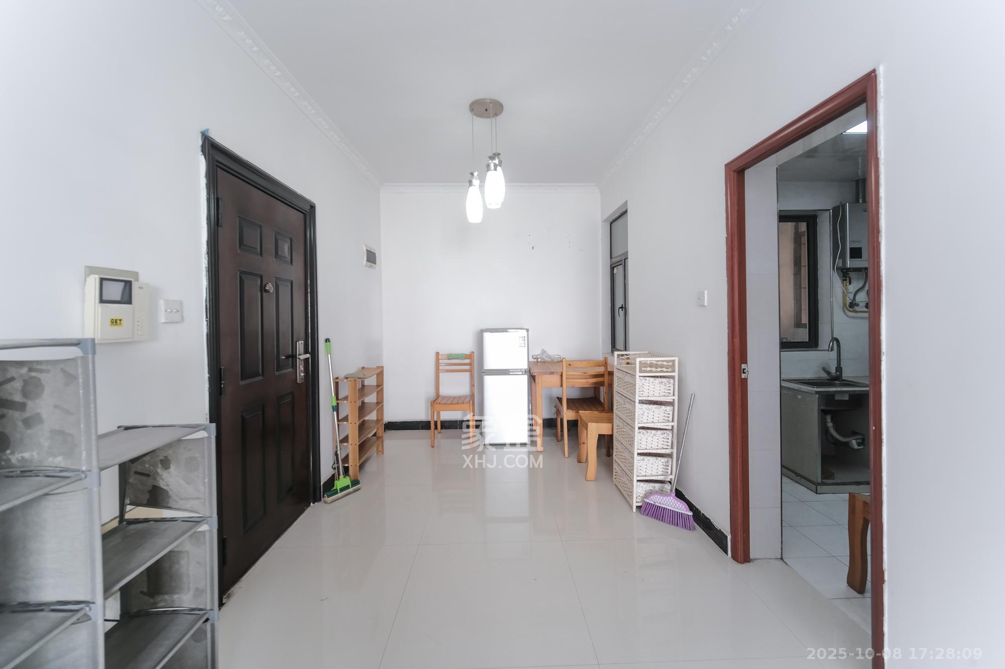 好望谷  2室2厅1卫    48.0万 好望谷  2室2厅1卫    48.0万客厅