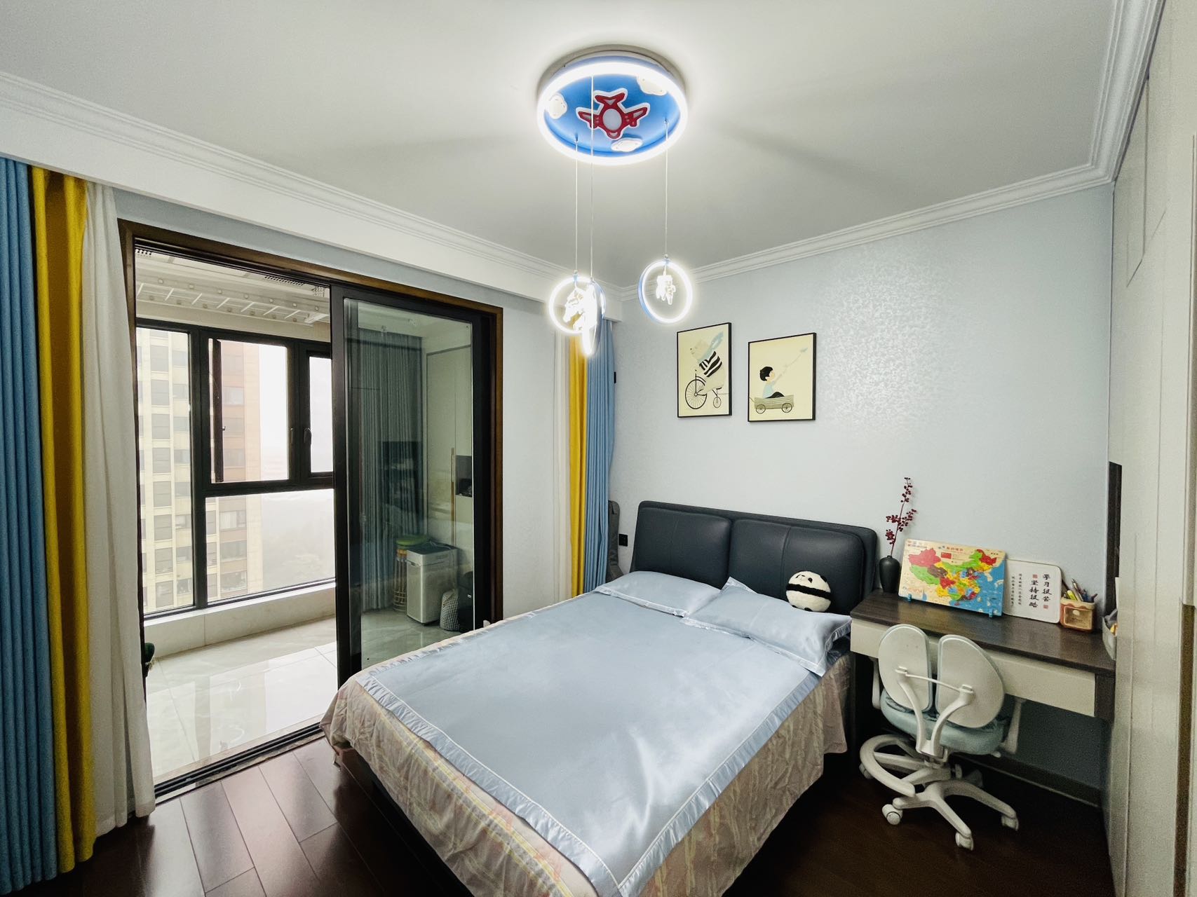 荣盛碧桂园铂悦府  3室2厅2卫    2800.0元/月 荣盛碧桂园铂悦府  3室2厅2卫    2800.0元/月