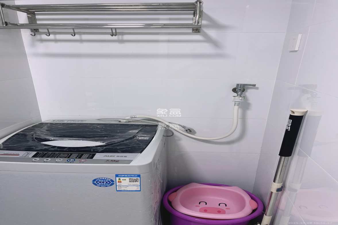 嘉华城(一期)  1室1厅1卫    1350.0元/月 嘉华城(一期)  1室1厅1卫    1350.0元/月室内图