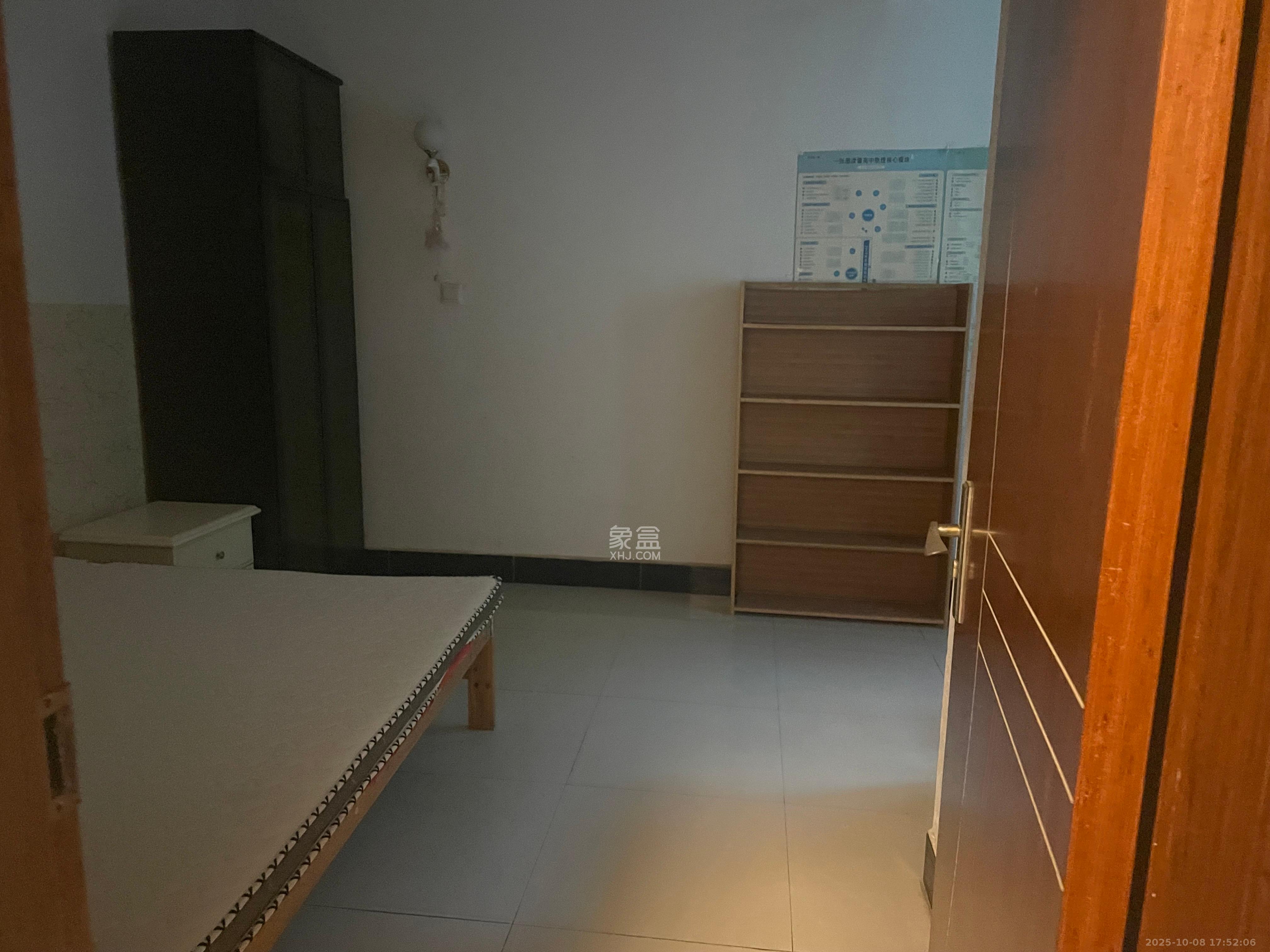 湘园社区(青山小区) 2室1厅1卫 1600.0元/月 湘园社区(青山小区) 2室1厅1卫 1600.0元/月室内图