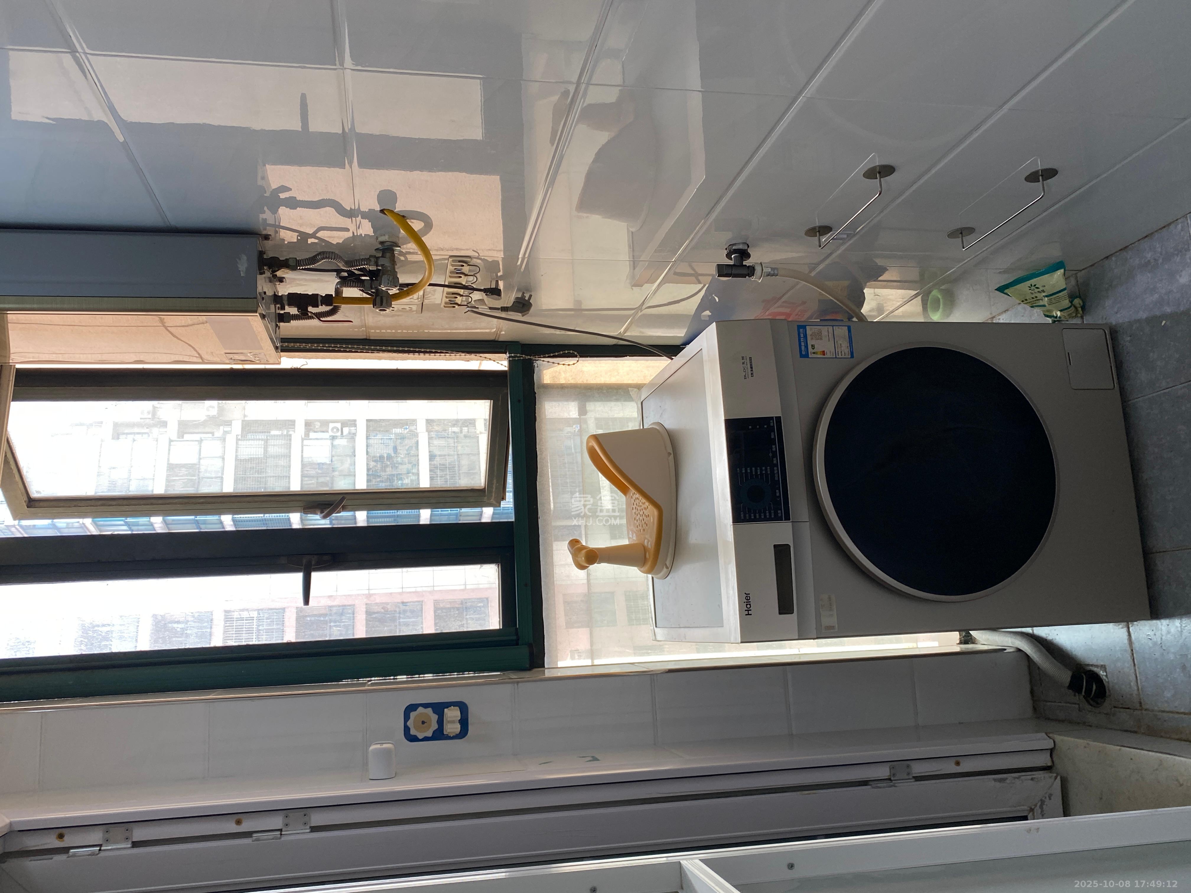 尊邸华庭 2室2厅1卫 2300.0元/月 尊邸华庭 2室2厅1卫 2300.0元/月室内图