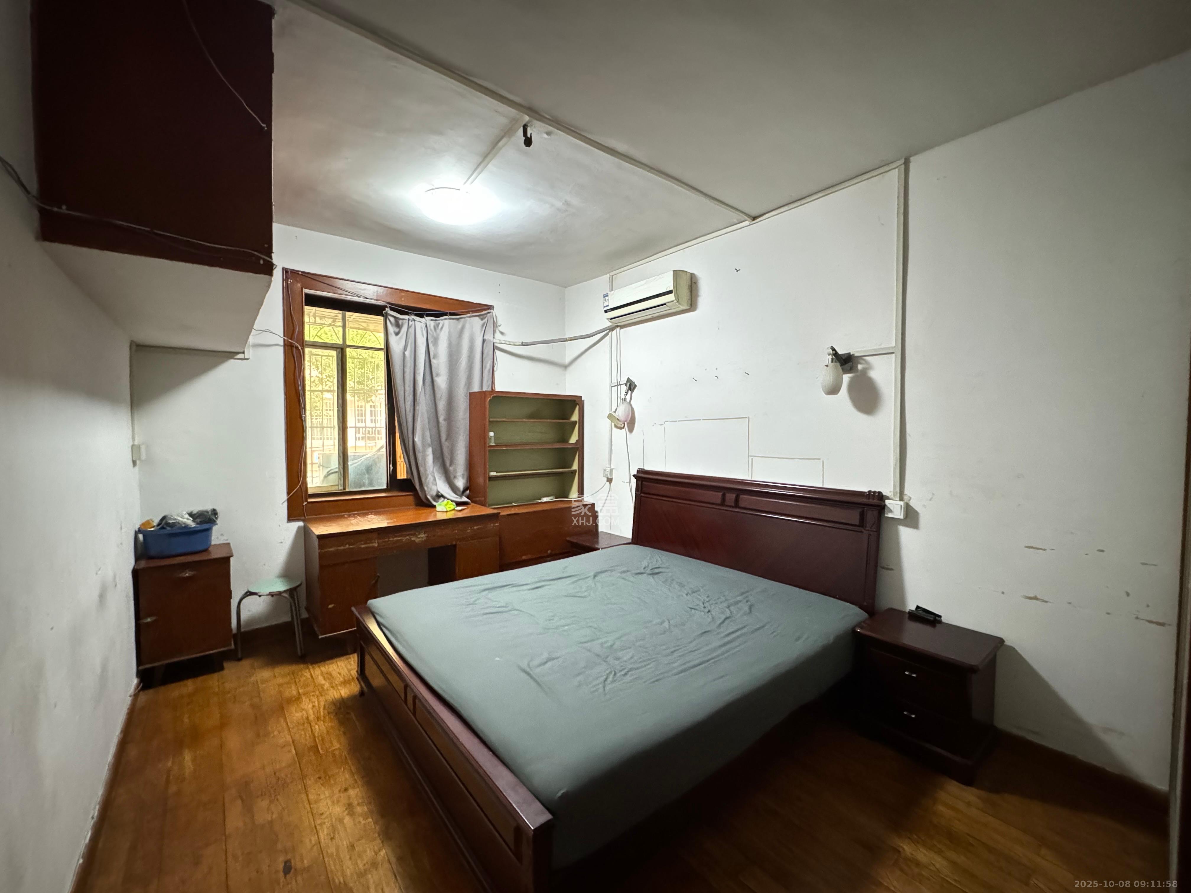 湘粮机械厂宿舍 2室1厅1卫 1400.0元/月 湘粮机械厂宿舍 2室1厅1卫 1400.0元/月室内图