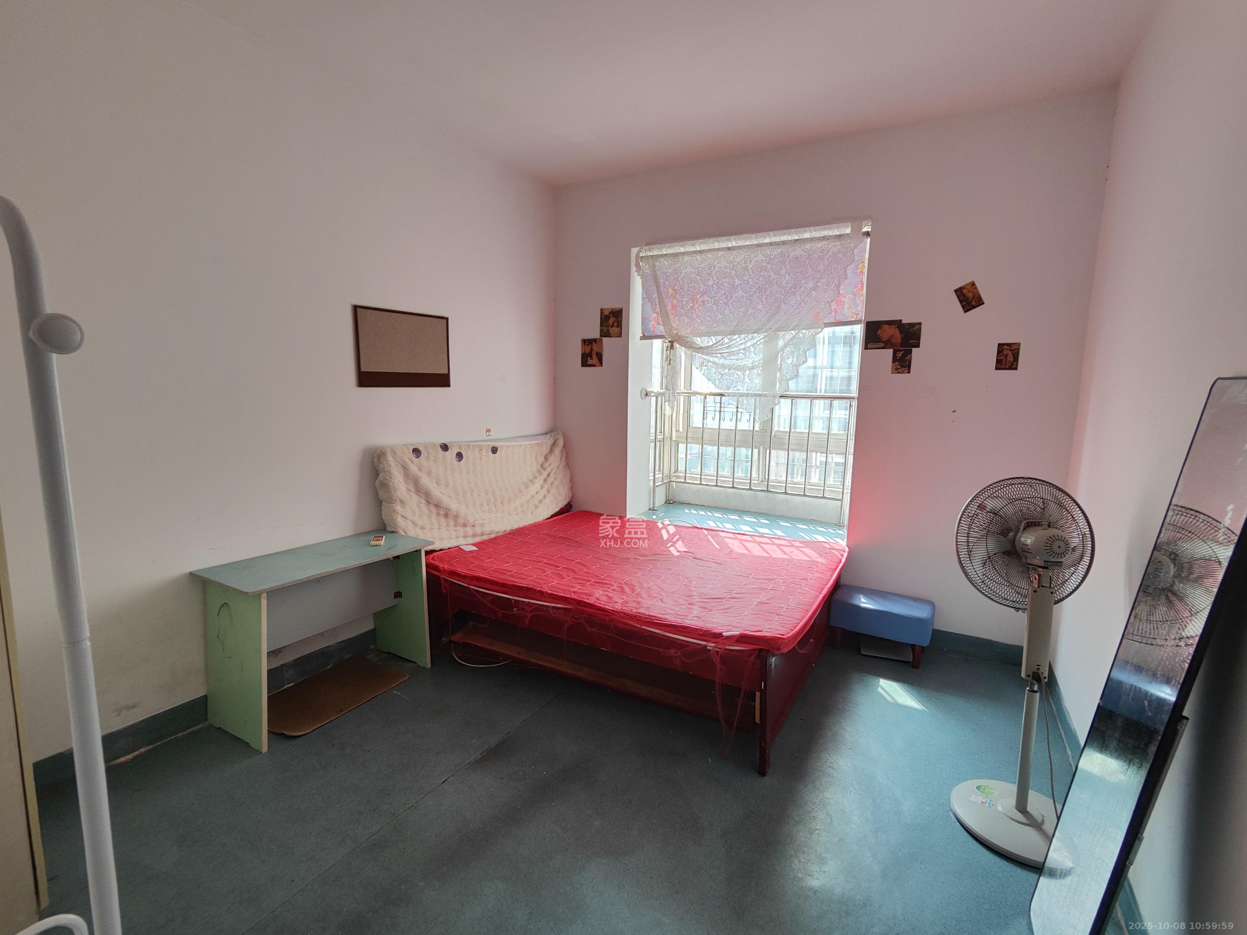 圣力华苑  2室2厅1卫    1300.0元/月室内图