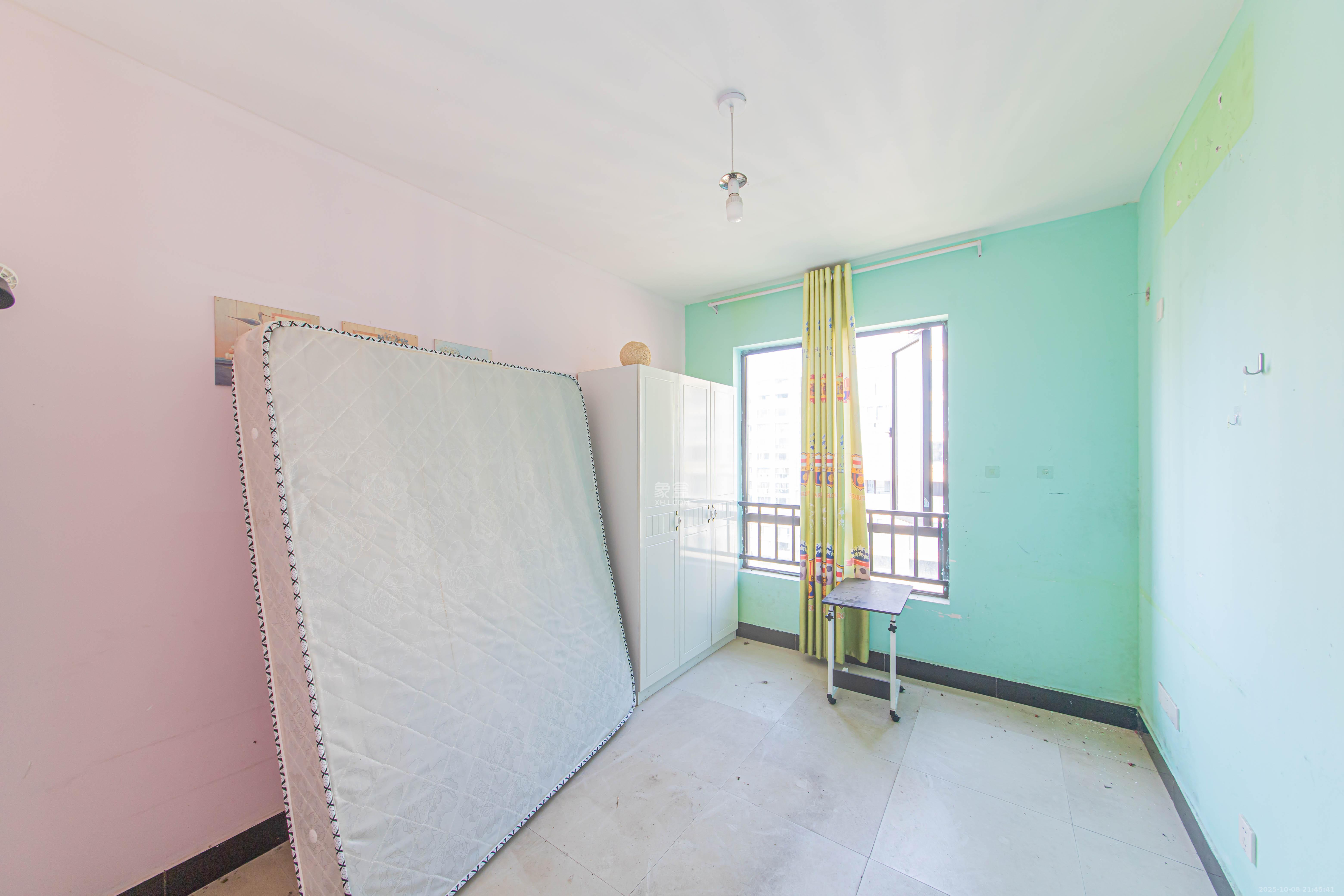 鑫远悦城(鑫远悦时代)  4室2厅2卫    139.0万 鑫远悦城(鑫远悦时代)  4室2厅2卫    139.0万卧室