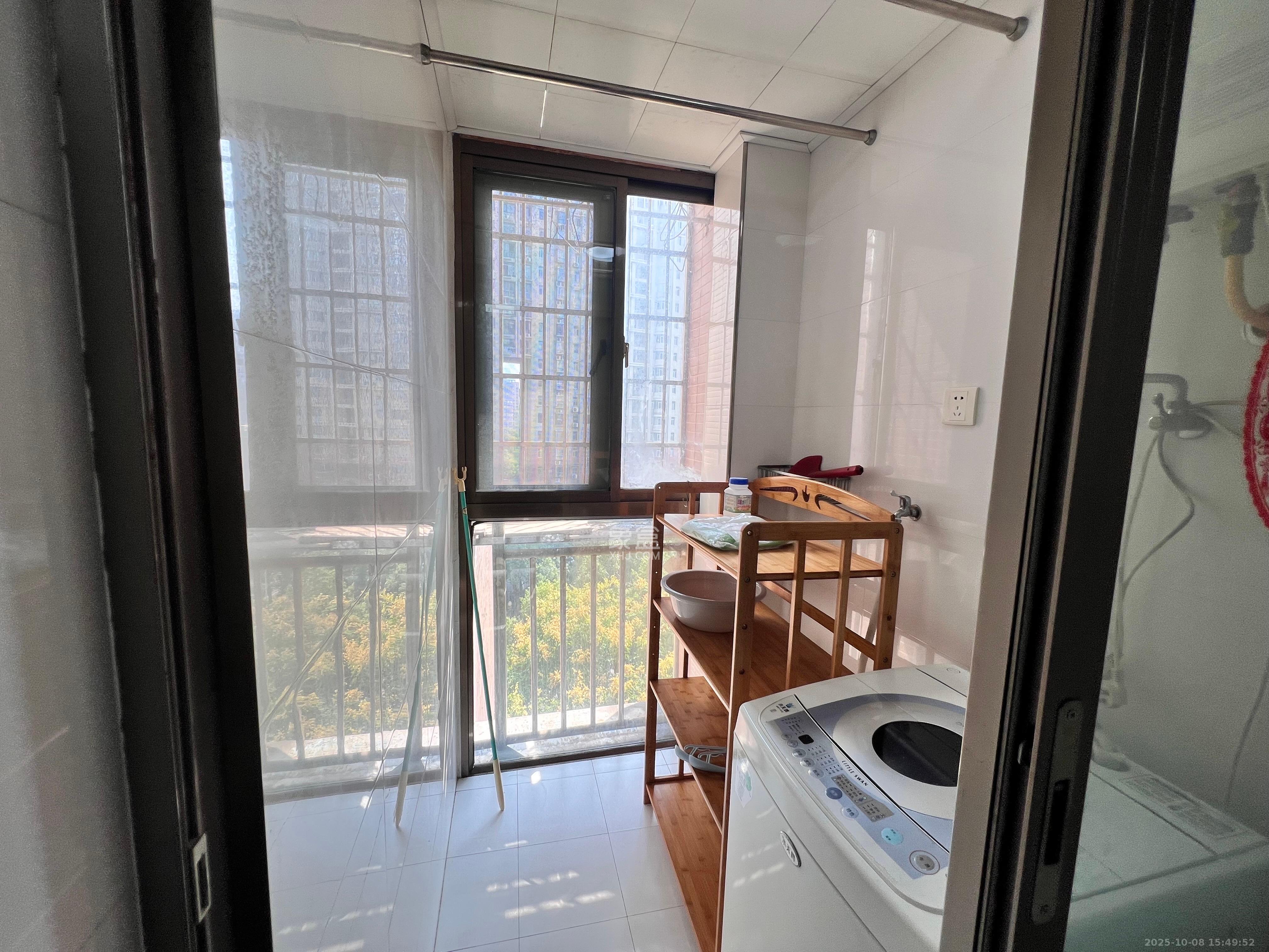 富兴嘉城（富兴汇中央）  2室2厅1卫    2300.0元/月室内图