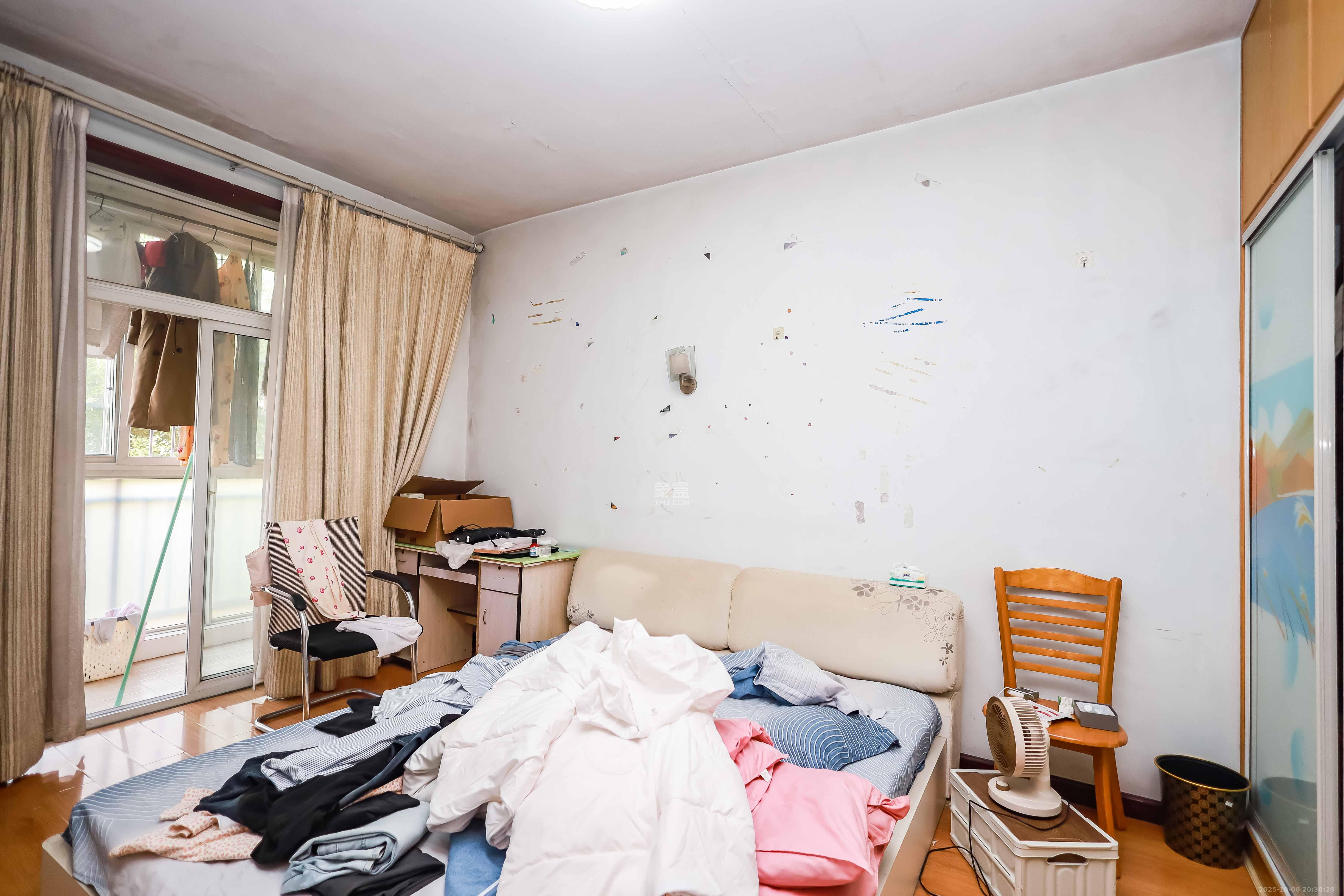 水木兰庭  3室2厅1卫    60.0万卧室