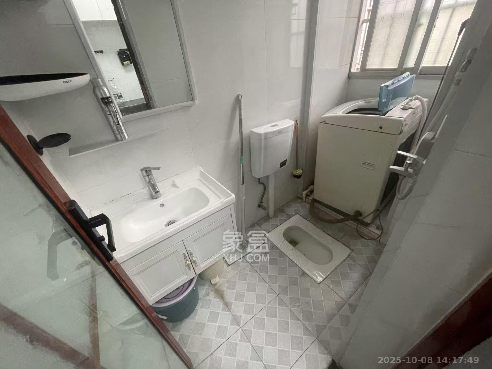 向韶村  1室1厅1卫    1500.0元/月 向韶村  1室1厅1卫    1500.0元/月室内图