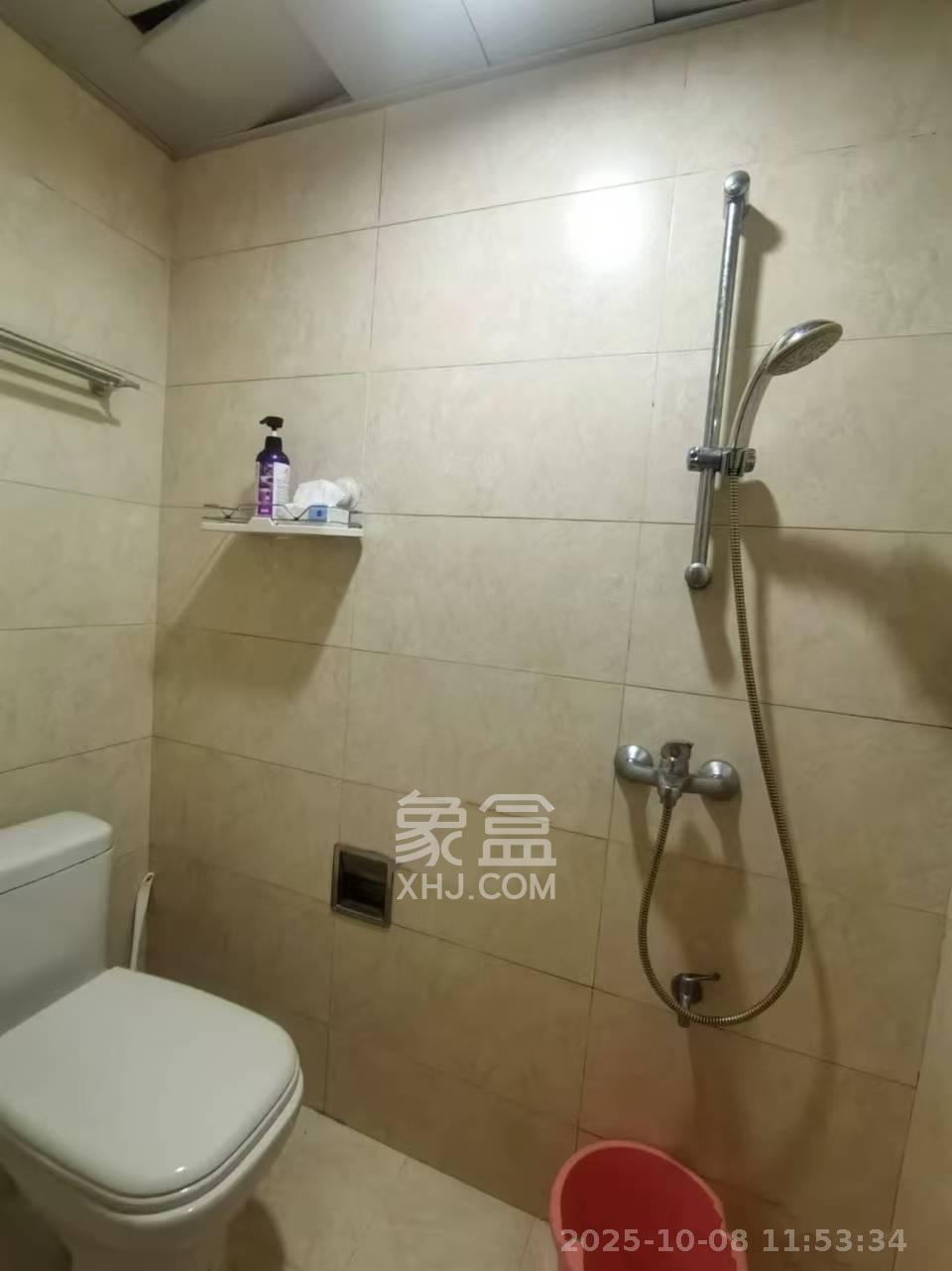 泉昇同福大厦 1室1厅1卫 1900.0元/月 泉昇同福大厦 1室1厅1卫 1900.0元/月室内图