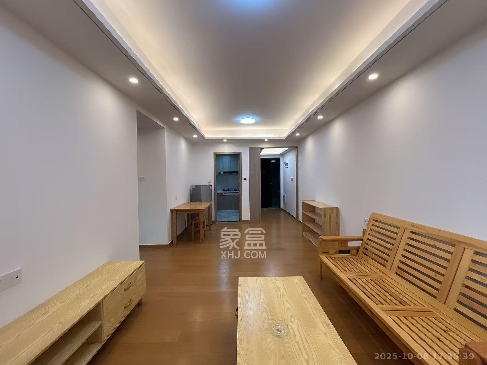 清控湖山雅居北区  3室2厅1卫    1800.0元/月室内图