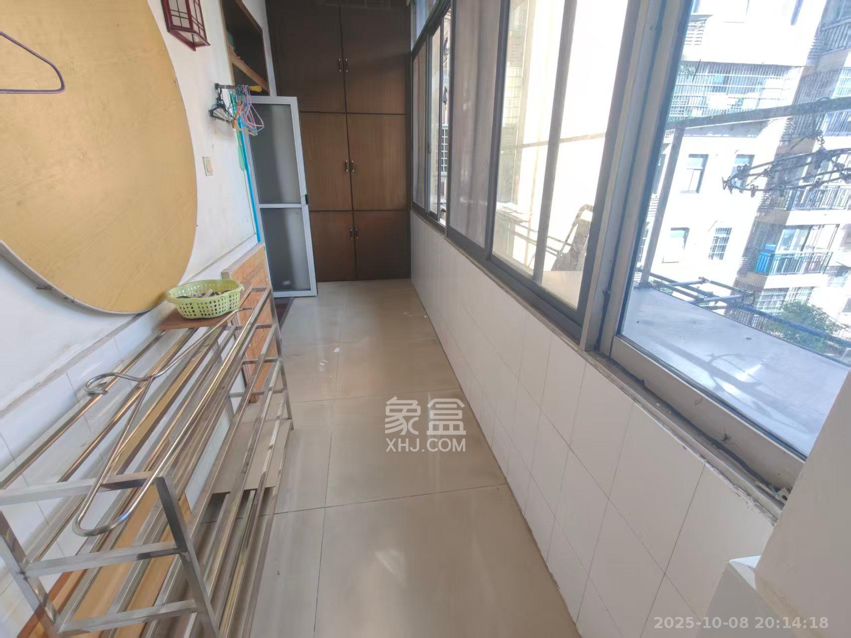 矿冶研究院(科学村社区) 3室2厅1卫 2200.0元/月 矿冶研究院(科学村社区) 3室2厅1卫 2200.0元/月室内图