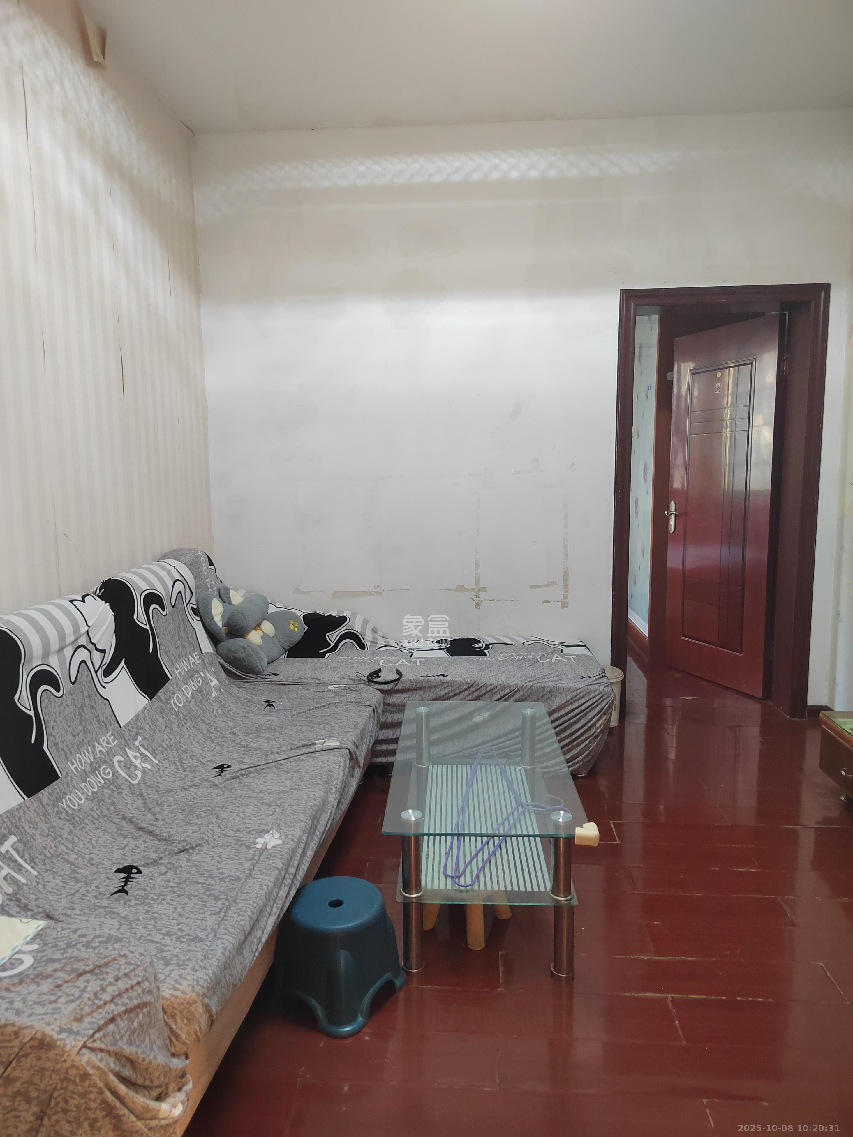 满庭芳小区  2室1厅1卫    1400.0元/月 满庭芳小区  2室1厅1卫    1400.0元/月室内图