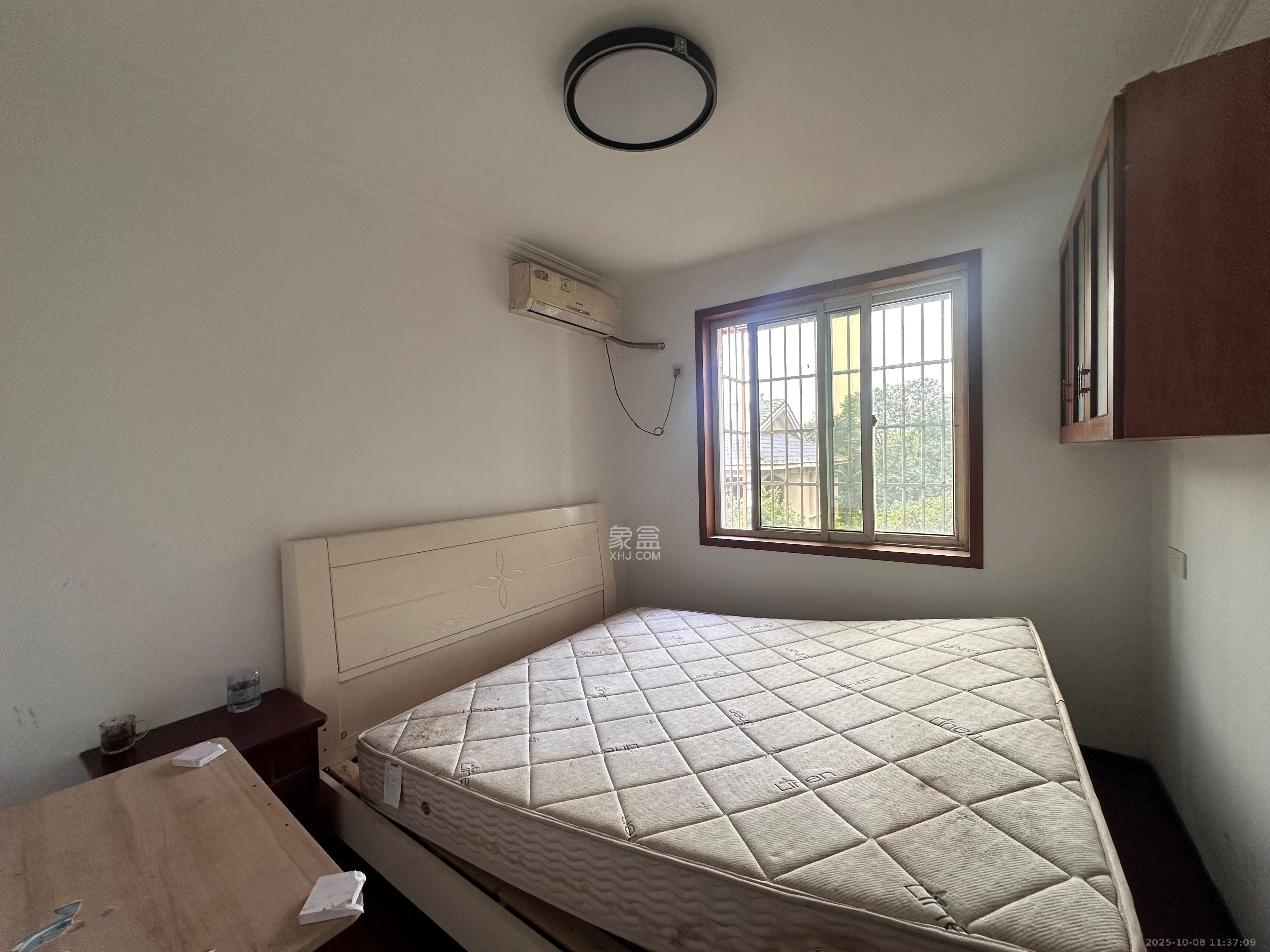 御景龙城  3室2厅2卫    1900.0元/月室内图