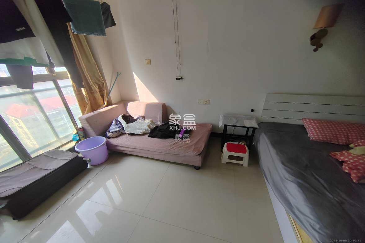 中江佳境天成  1室1厅1卫    1300.0元/月 中江佳境天成  1室1厅1卫    1300.0元/月室内图1