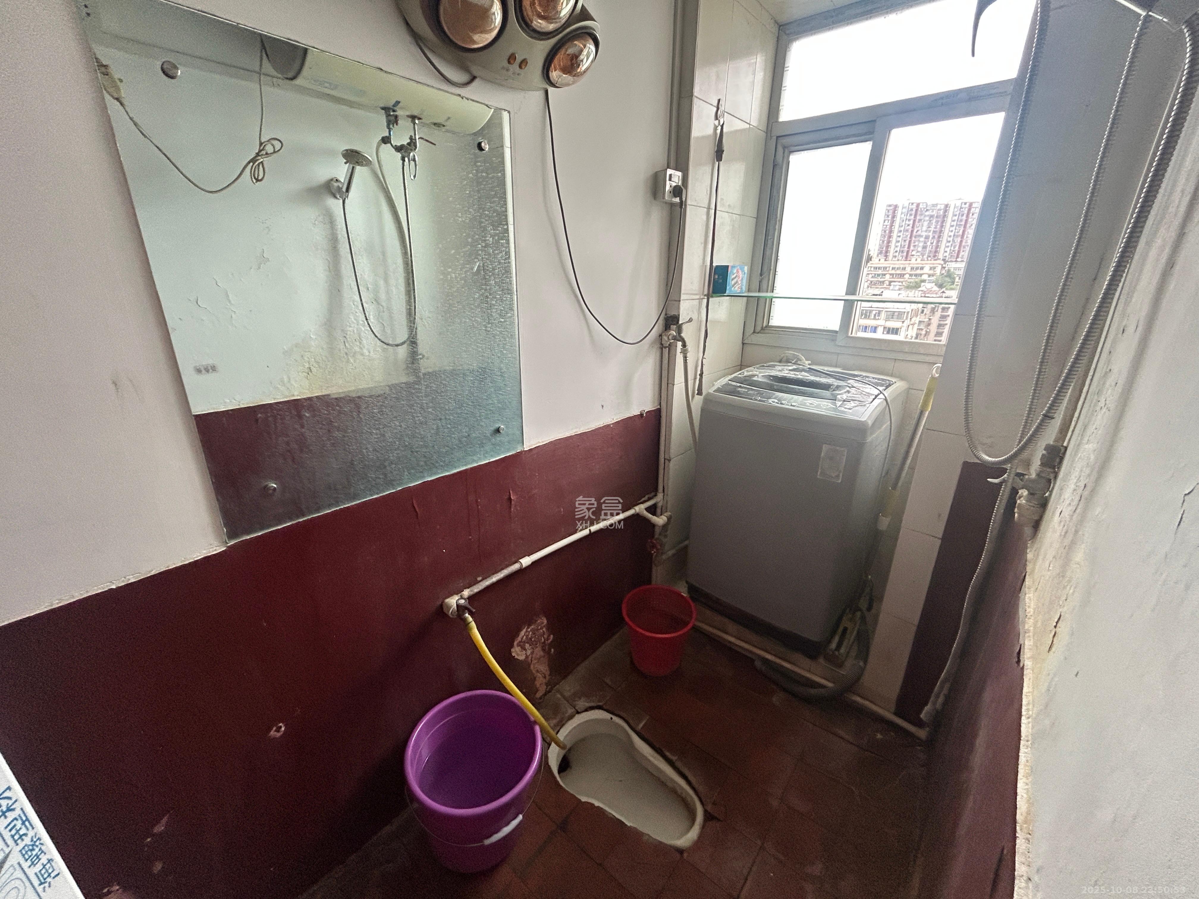 长坡水利水电机械厂宿舍  1室1厅0卫    1000.0元/月室内图