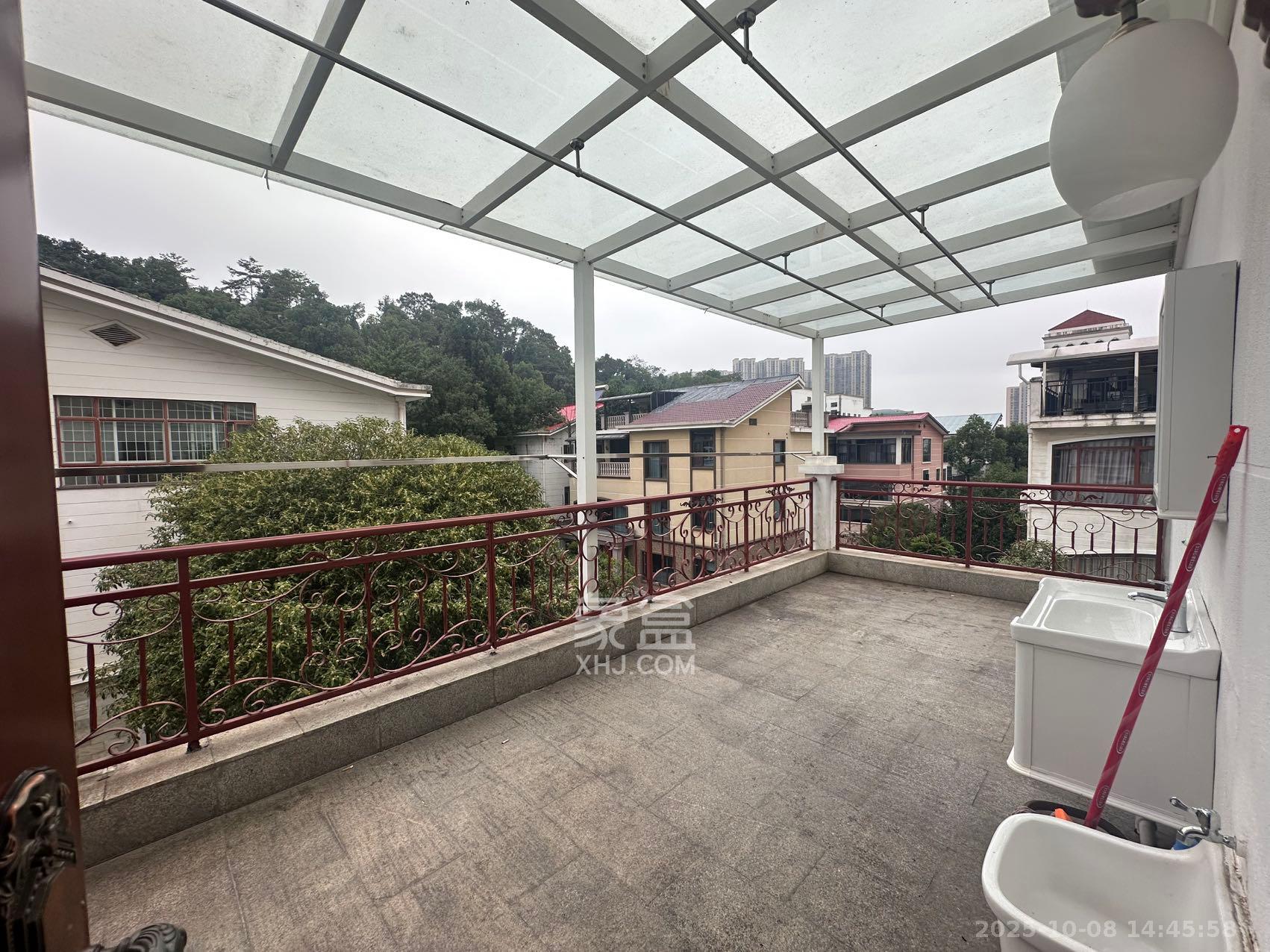 御景龙城 7室2厅0卫 12000.0元/月 御景龙城 7室2厅0卫 12000.0元/月室内图