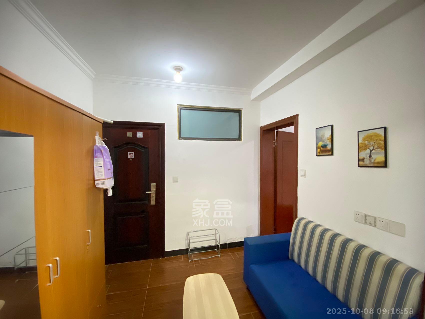 东岸梅园小区 1室0厅0卫 1350.0元/月 东岸梅园小区 1室0厅0卫 1350.0元/月室内图