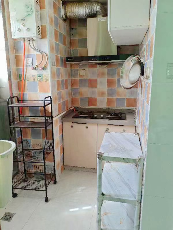 宝驹花园 2室1厅1卫 1800.0元/月 宝驹花园 2室1厅1卫 1800.0元/月室内图