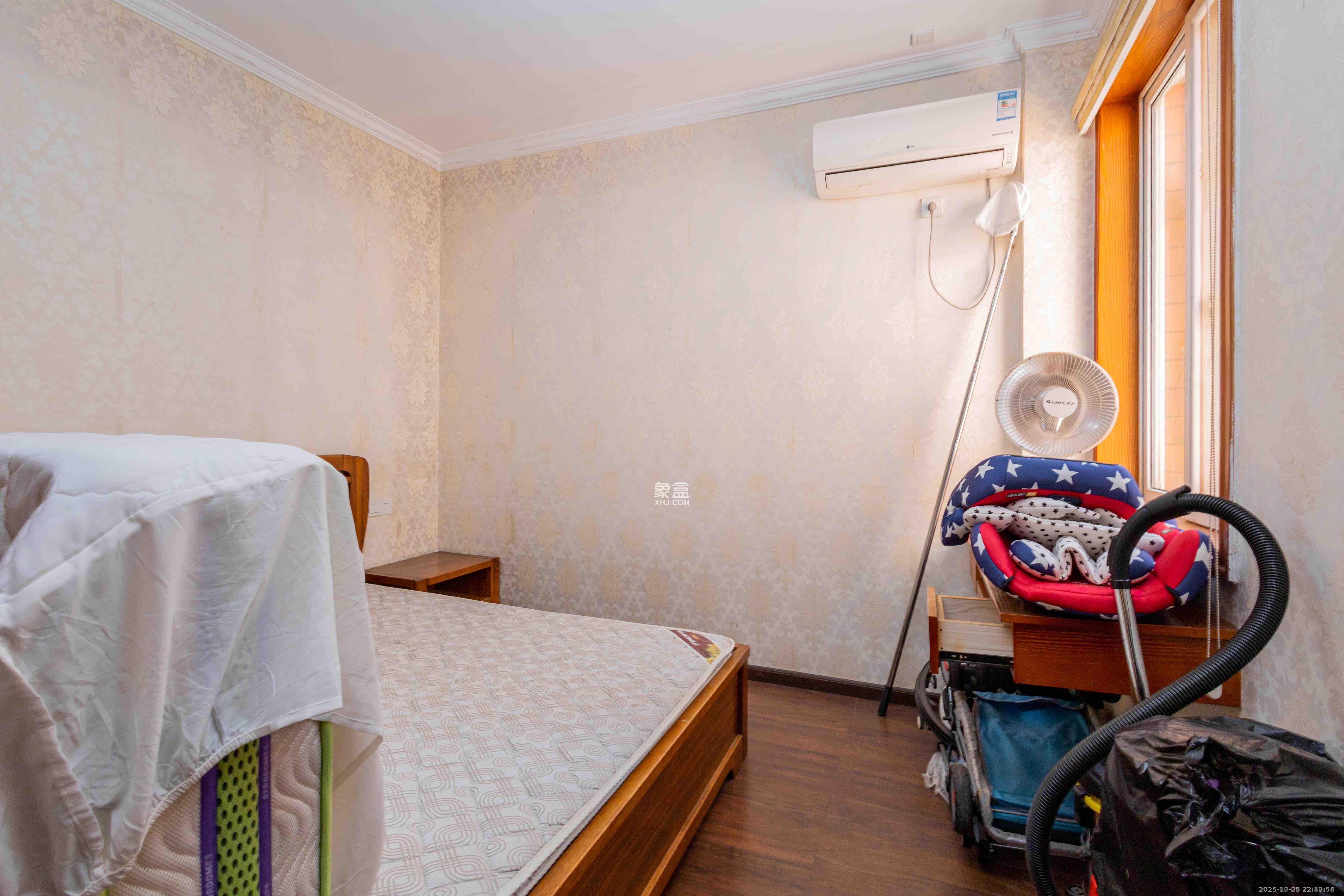 星城国际 3室2厅1卫 1800.0元/月 星城国际 3室2厅1卫 1800.0元/月室内图