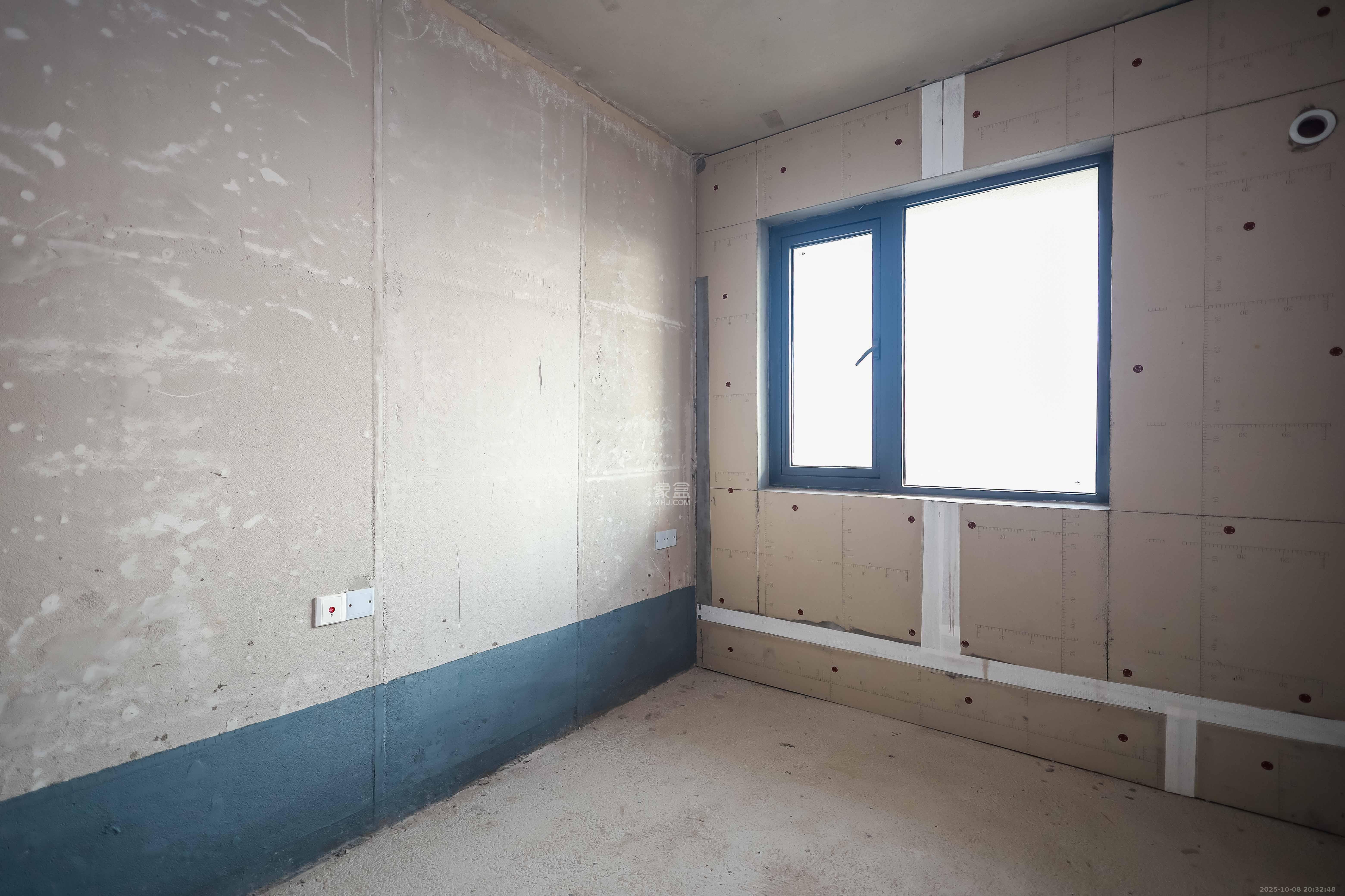 保利恒伟时光印象  4室2厅2卫    119.8万卧室