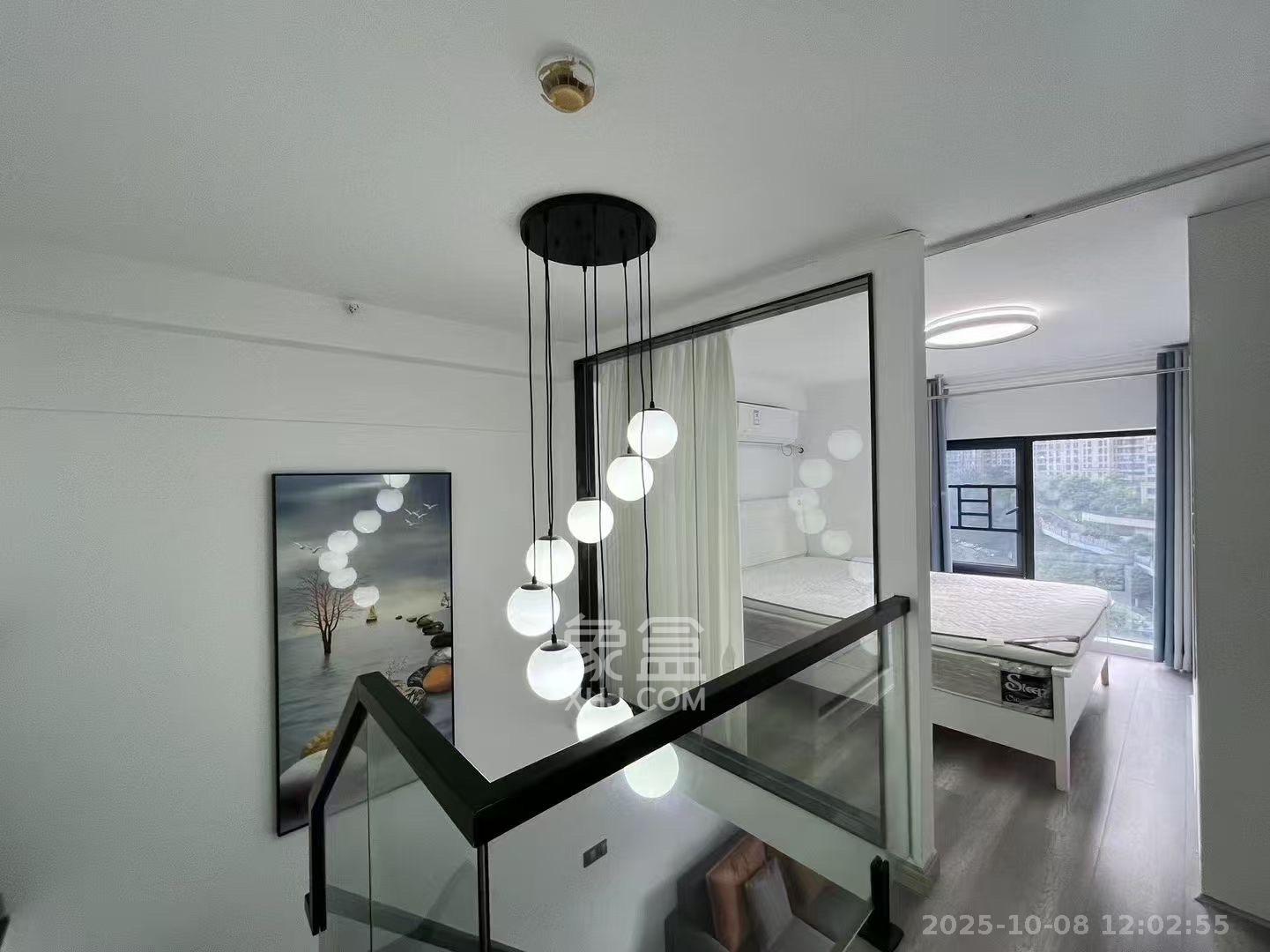 卓越江岸  2室0厅0卫    2200.0元/月室内图