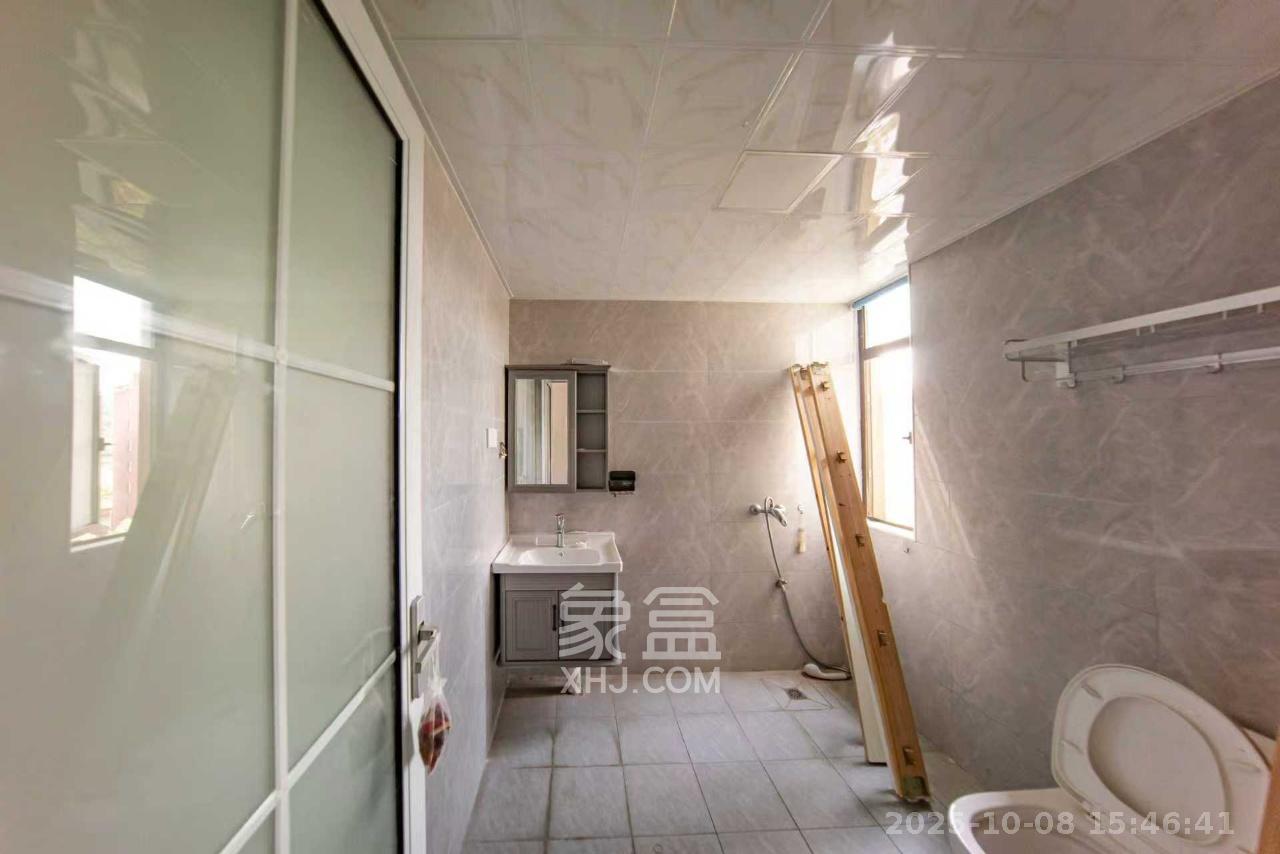 江山帝景哈佛  4室2厅2卫    2700.0元/月 江山帝景哈佛  4室2厅2卫    2700.0元/月室内图