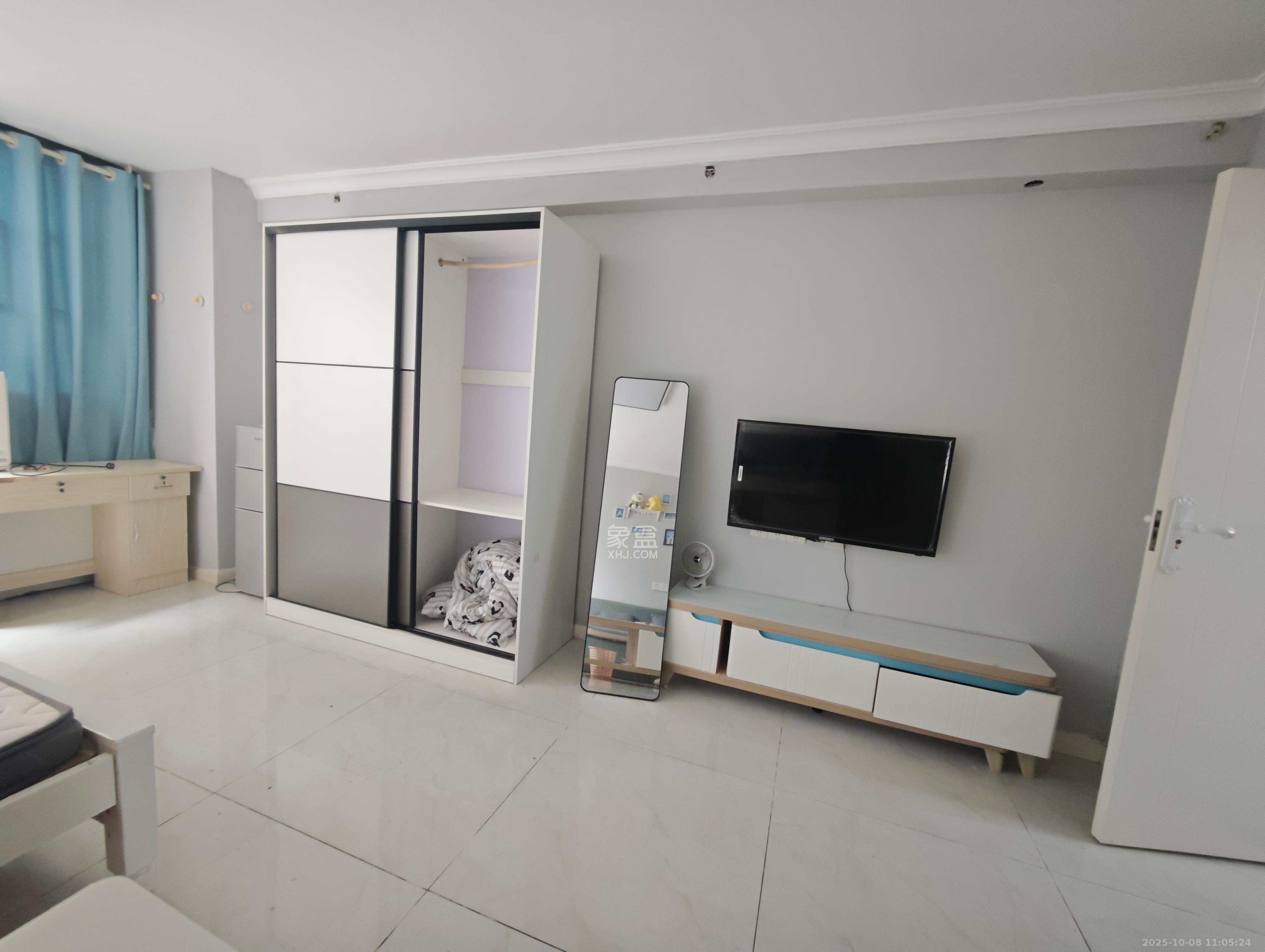 天元涉外景园B区 1室0厅0卫 1300.0元/月 天元涉外景园B区 1室0厅0卫 1300.0元/月室内图