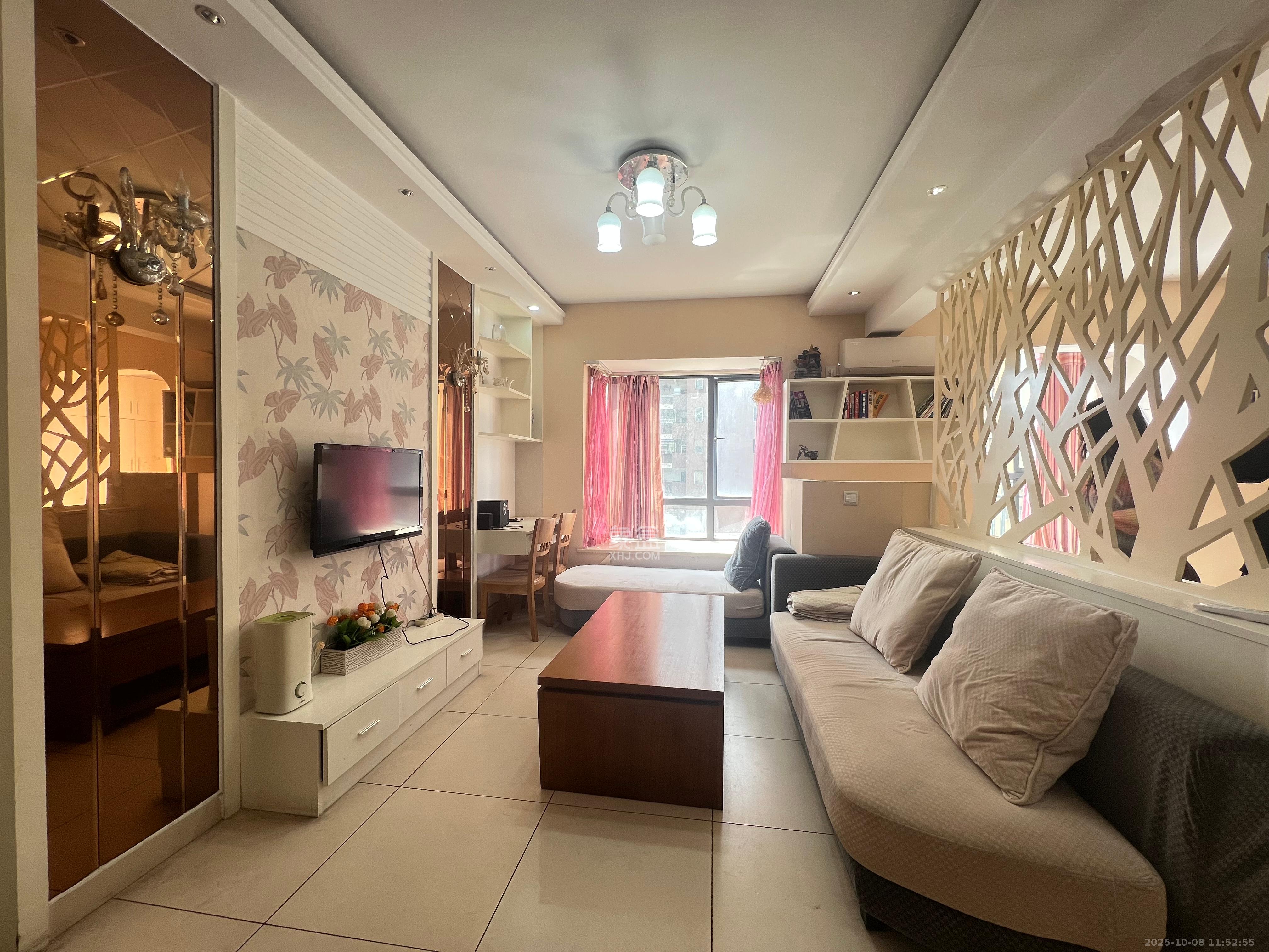 中国铁建国际城一期 1室1厅1卫 1400.0元/月 中国铁建国际城一期 1室1厅1卫 1400.0元/月室内图