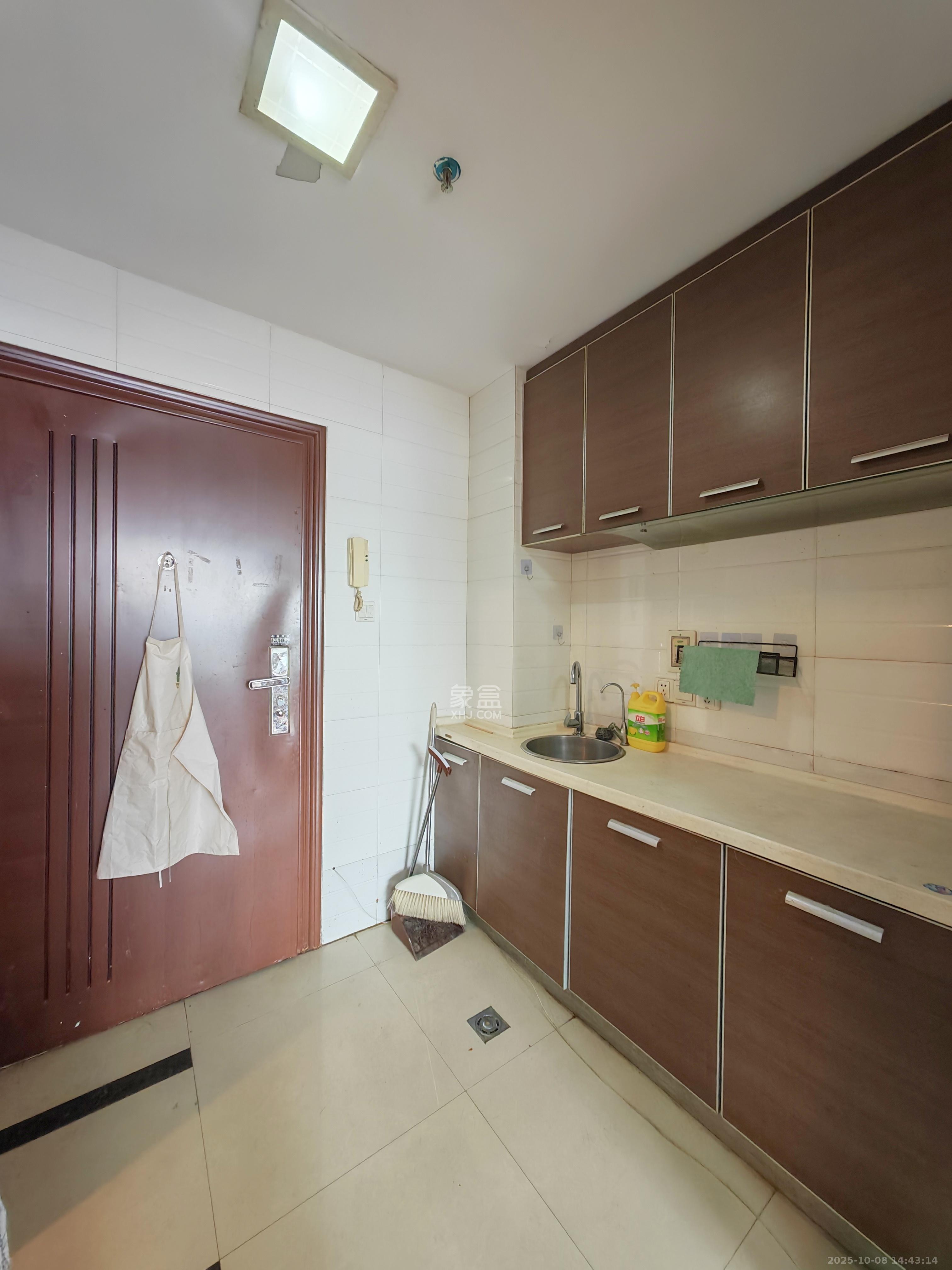 标志商务中心 1室1厅1卫 1000.0元/月 标志商务中心 1室1厅1卫 1000.0元/月室内图