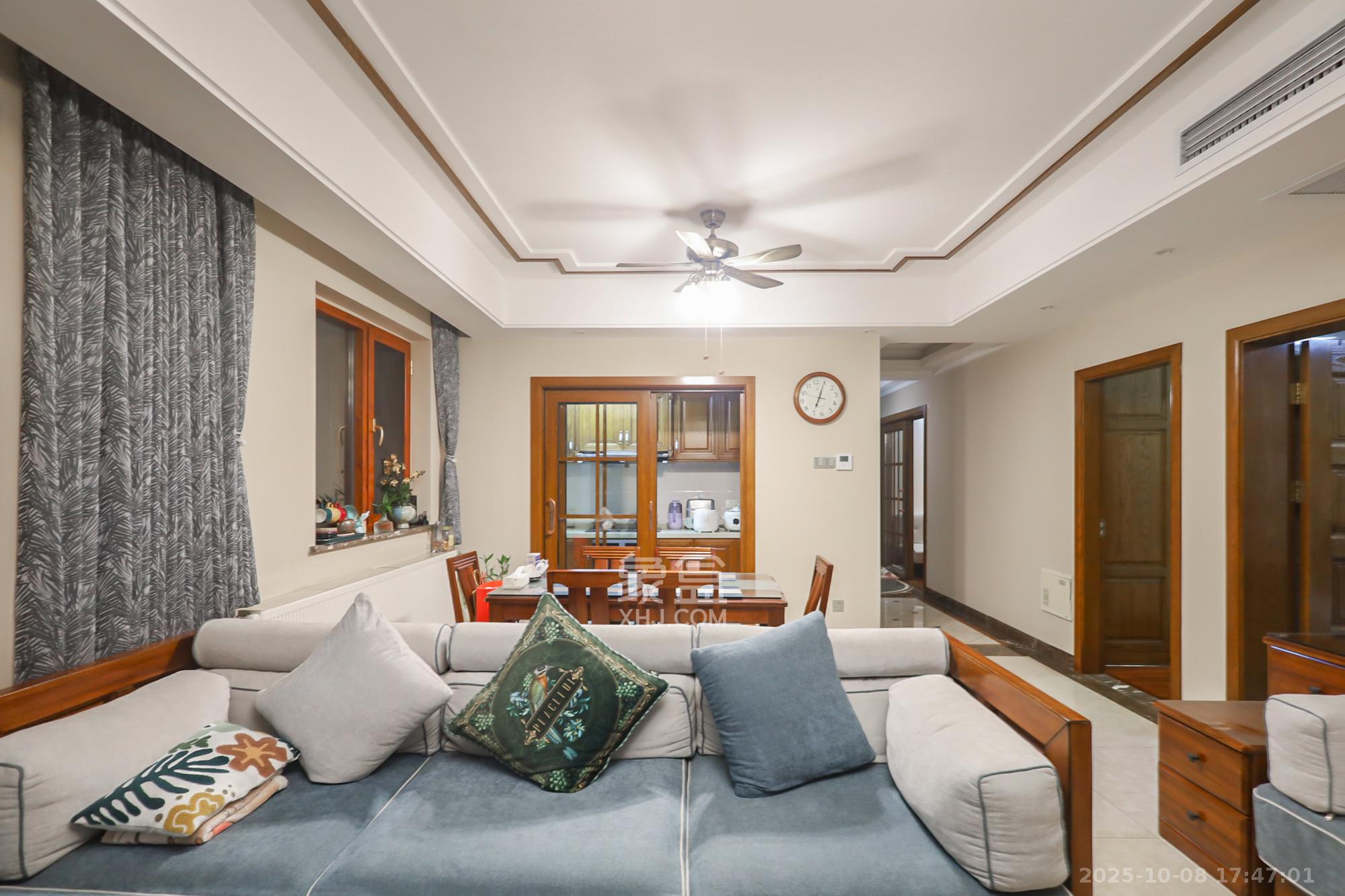 世茂外滩里（世茂铂翠湾三期）  4室2厅2卫    410.0万其他