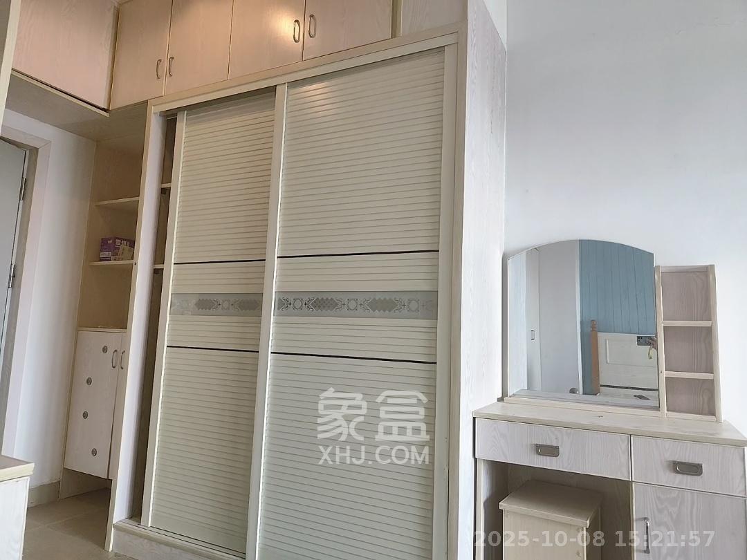 怡海星城  1室1厅1卫    1000.0元/月室内图