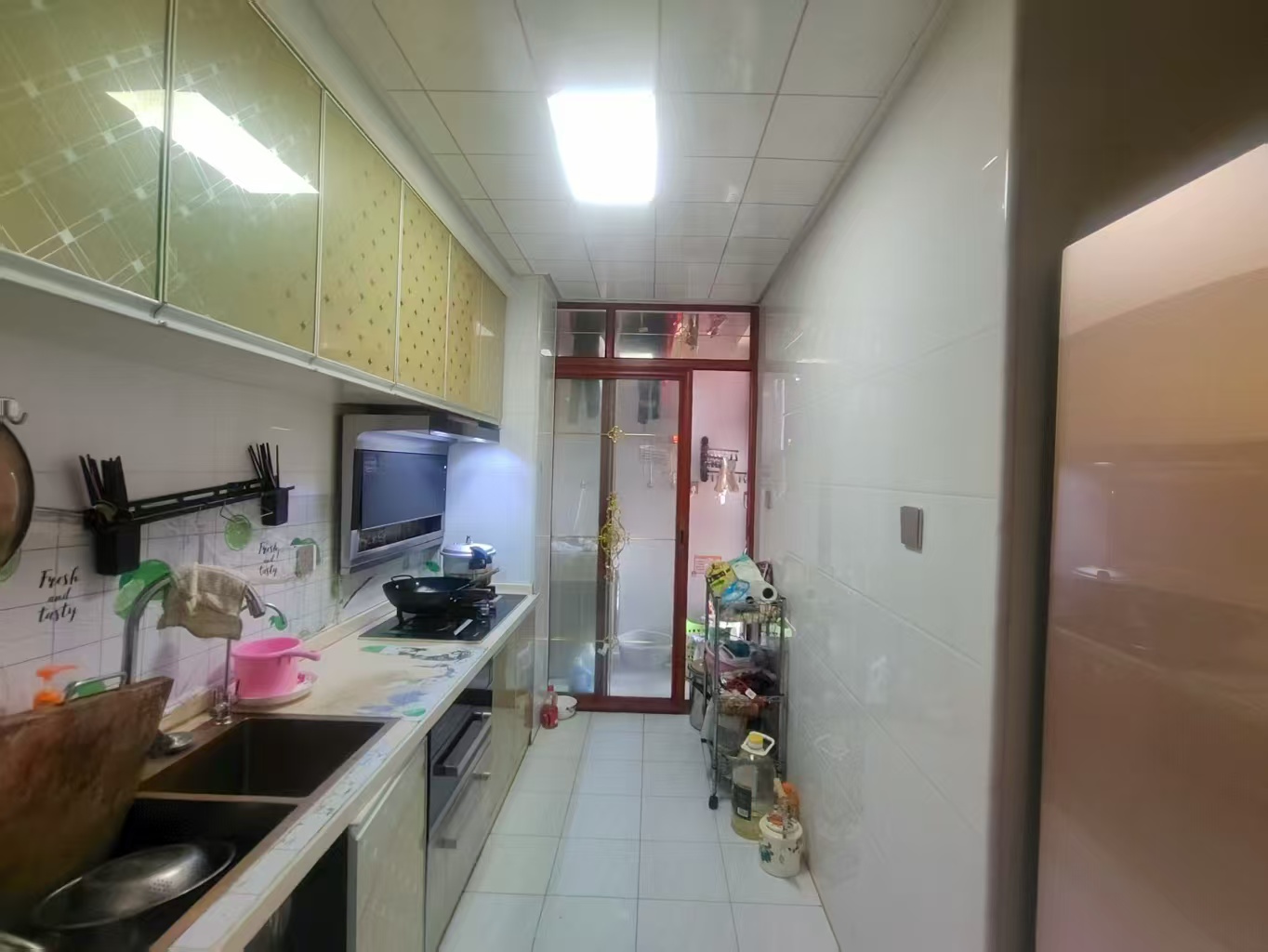 百弘学府城  3室2厅2卫    59.8万客厅